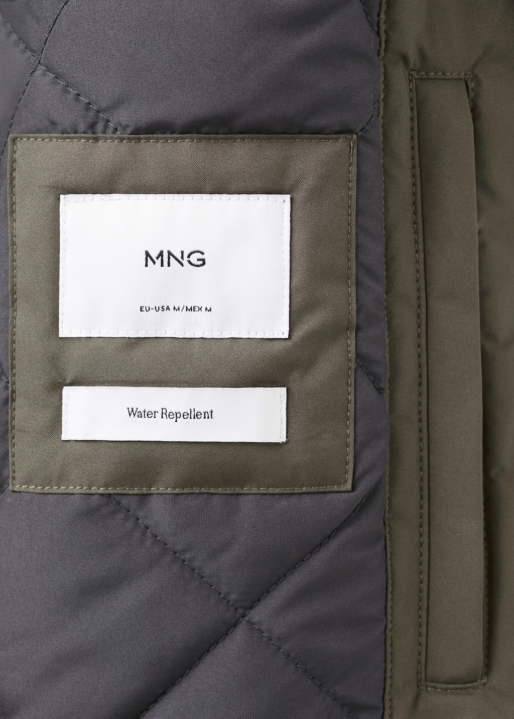 Water-repellent bomber jacket