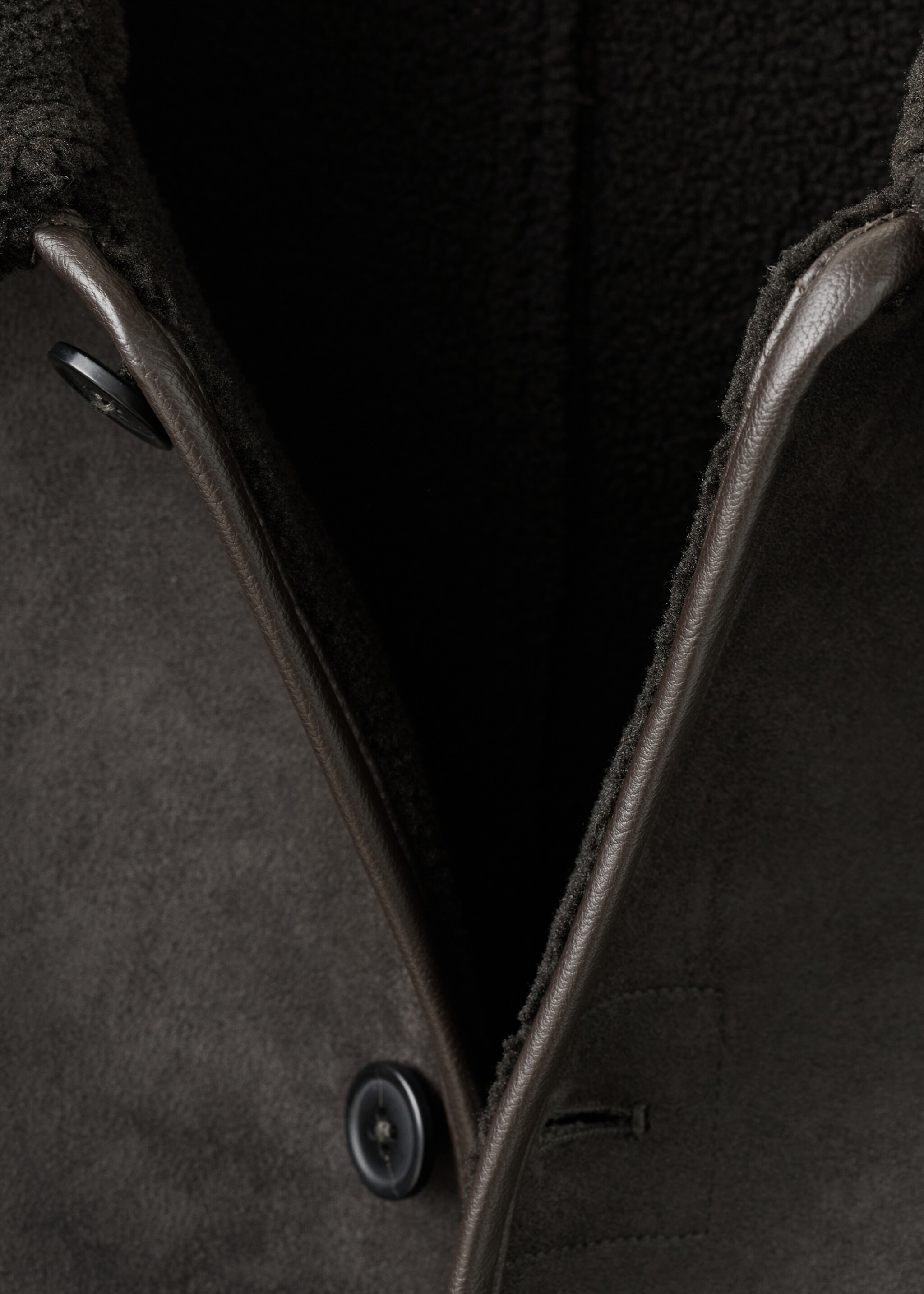 Jacket pew - Details of the article 8, Chocolate. Ref: 27021183-00.