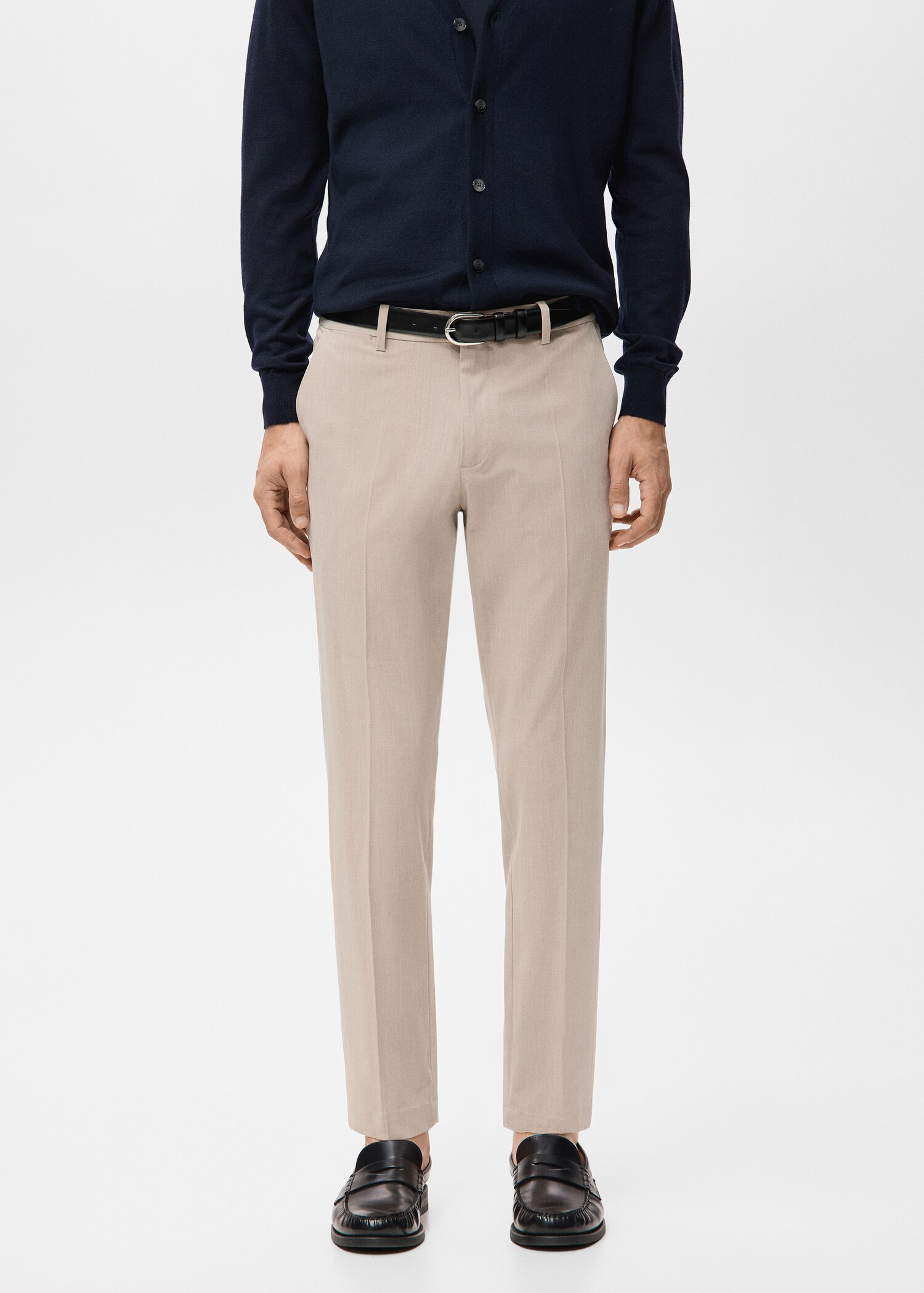 Pantalón Bologna cropped slim fit - Plano medio