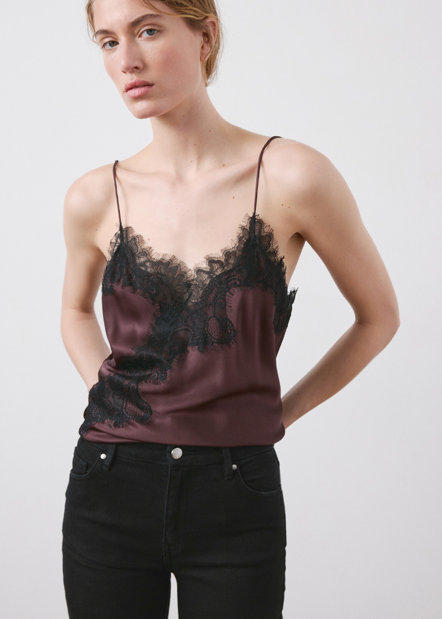 Violet flared high-rise jeans - Details of the article 1