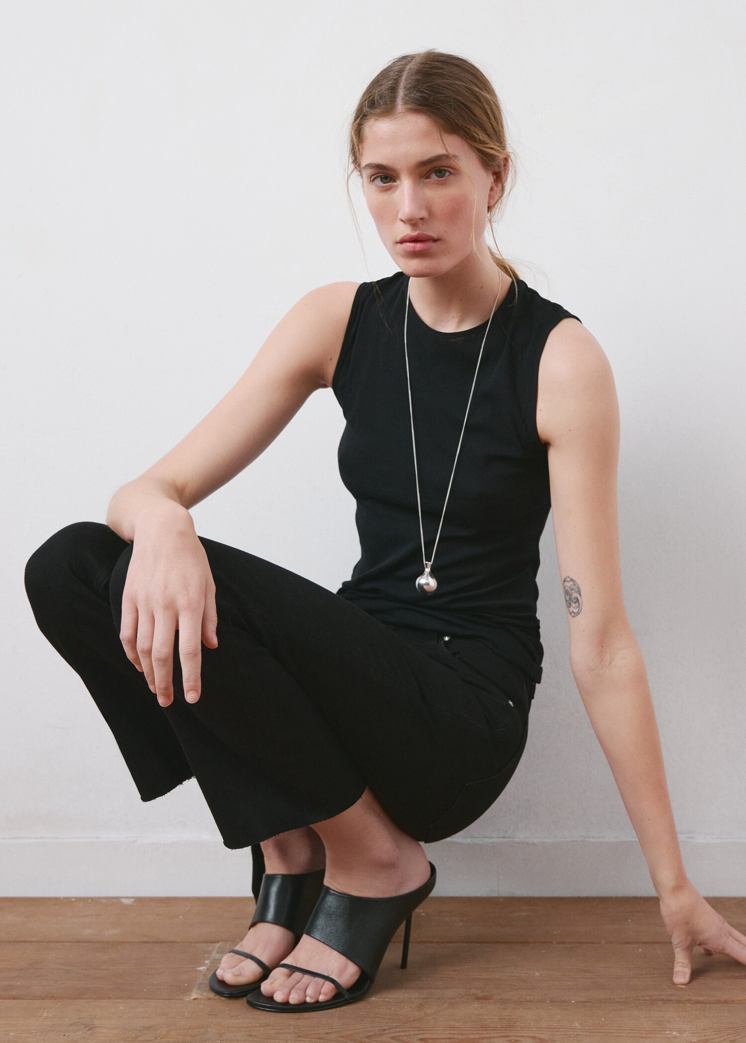 Sienna flared cropped jeans - Details of the article 2