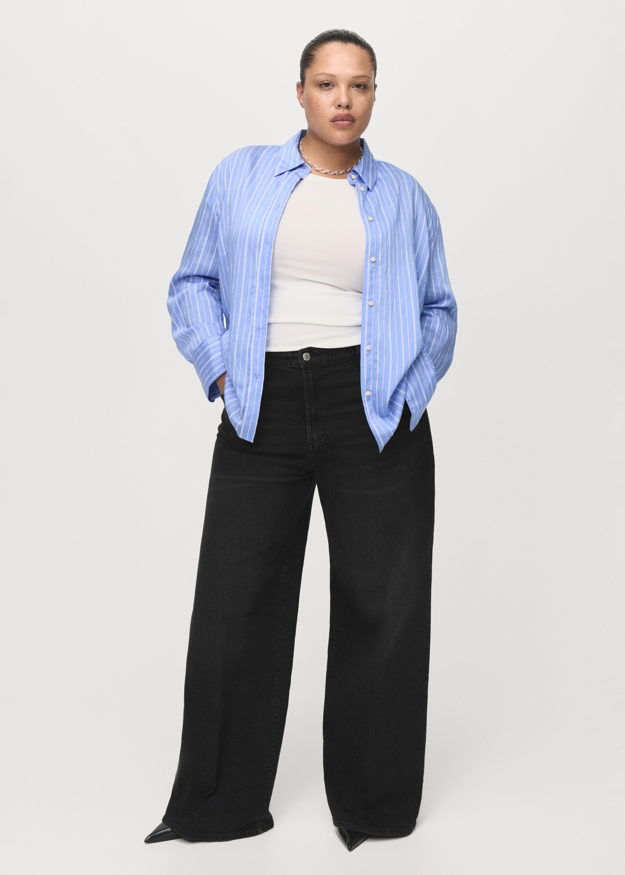 High-waisted wide-leg jeans - Details of the article 3, Black denim. Ref: 27021196-00.