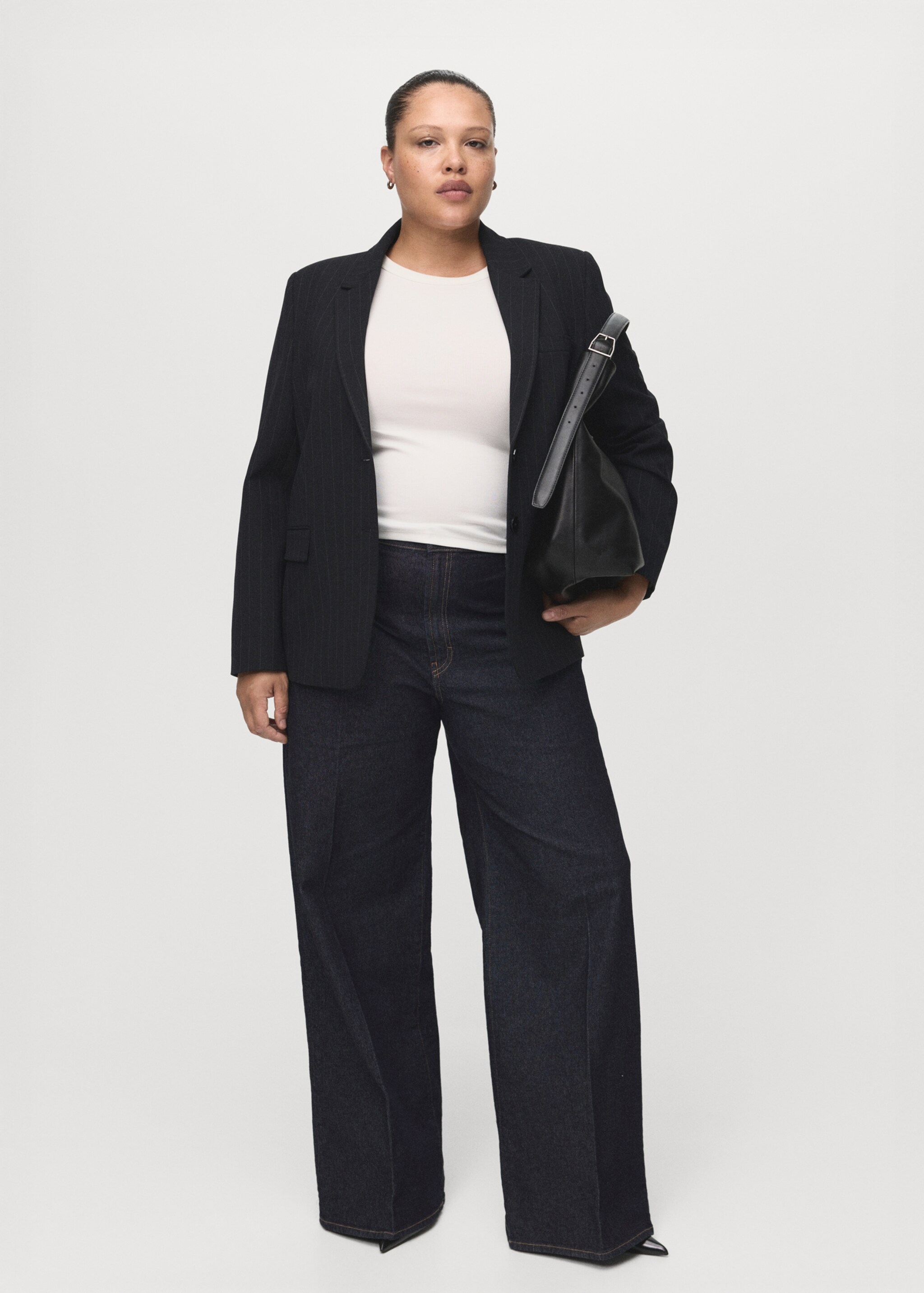 High-rise wideleg jeans - Details of the article 3, Open Blue. Ref: 27021197-00.