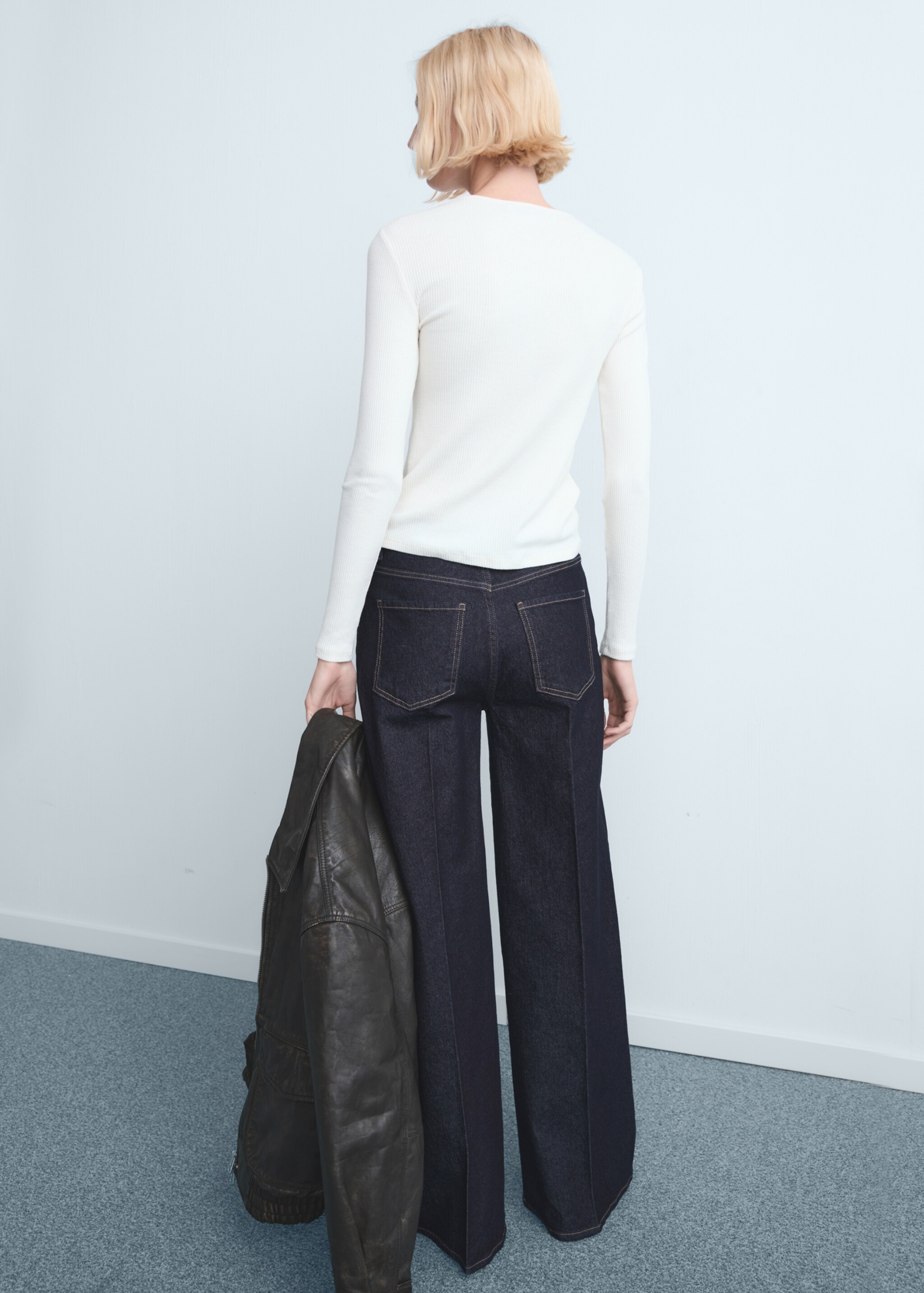 High-rise wideleg jeans - Reverse of the article, Open Blue. Ref: 27021197-00.