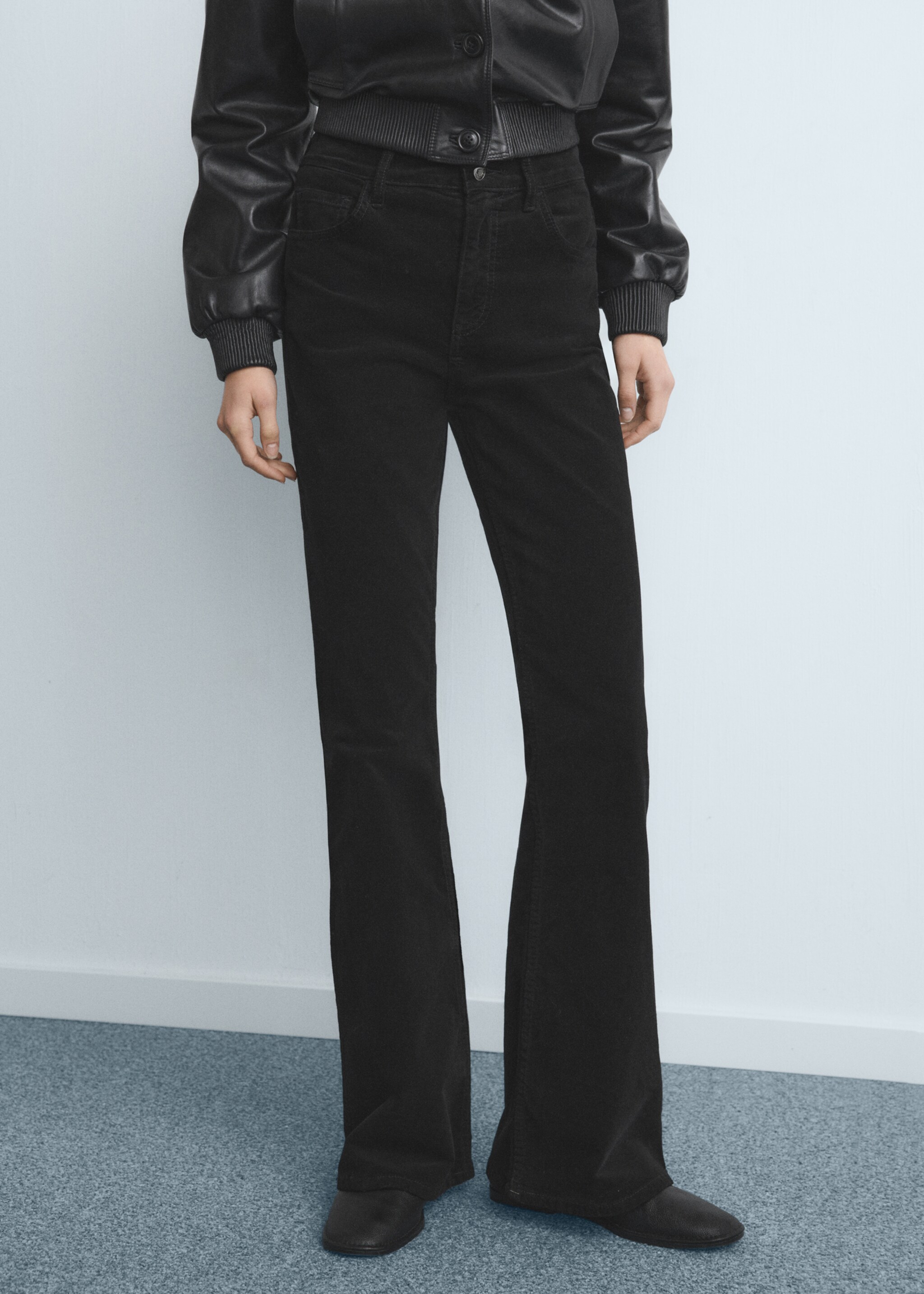 Velvet flared jeans - Medium plane, Black. Ref: 27021199-00.