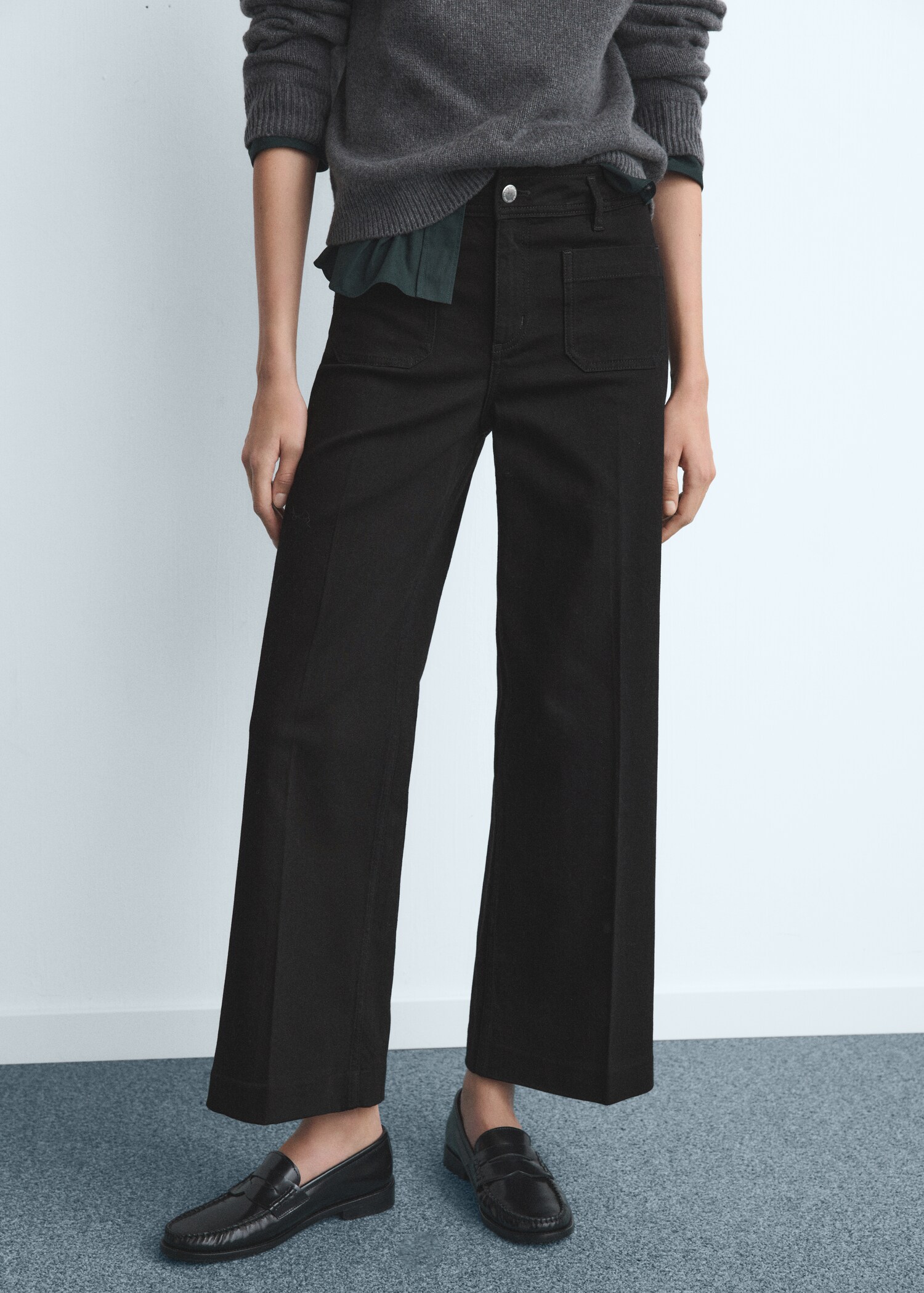 Wide-leg jeans with pockets - Medium plane