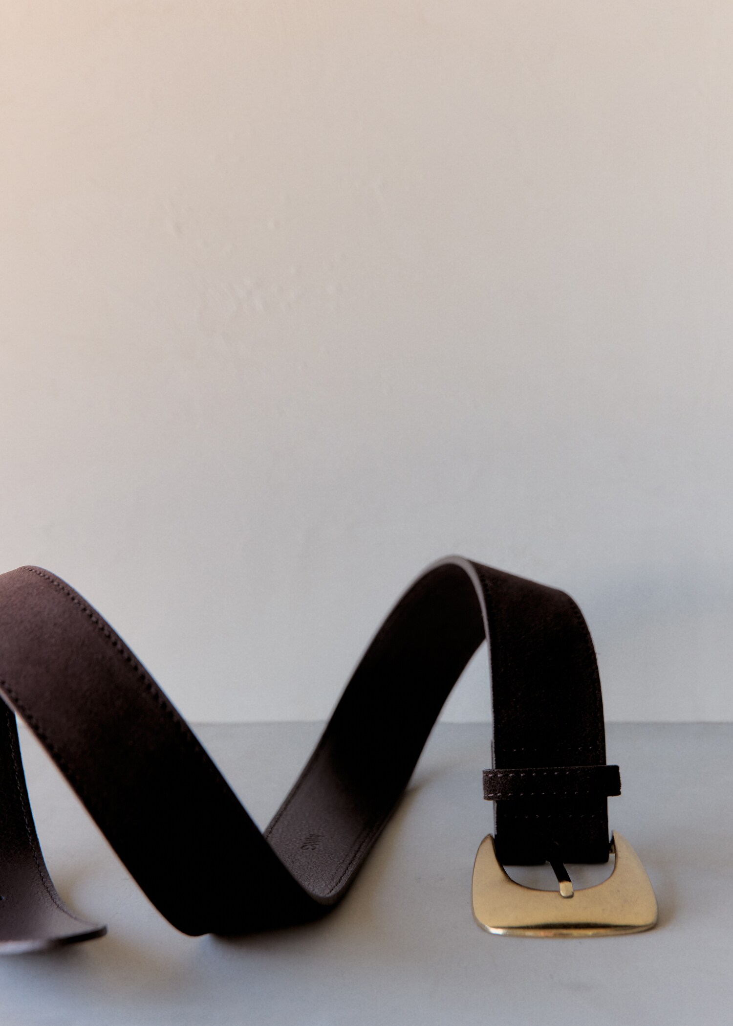 Maxi-Gürtel aus Rauleder mit großer Schnalle - Detail des Artikels 5