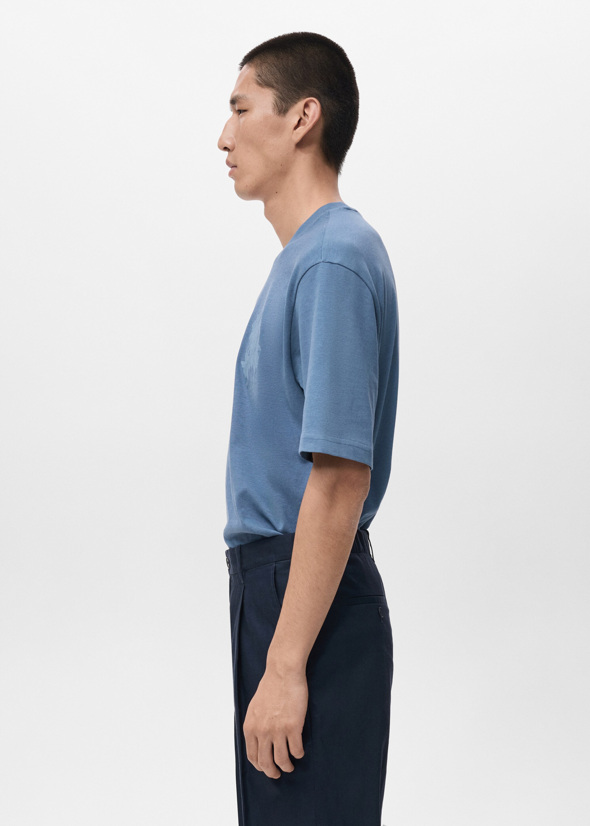 100% cotton t-shirt text - Details of the article 2, Sky Blue. Ref: 27021241-00.