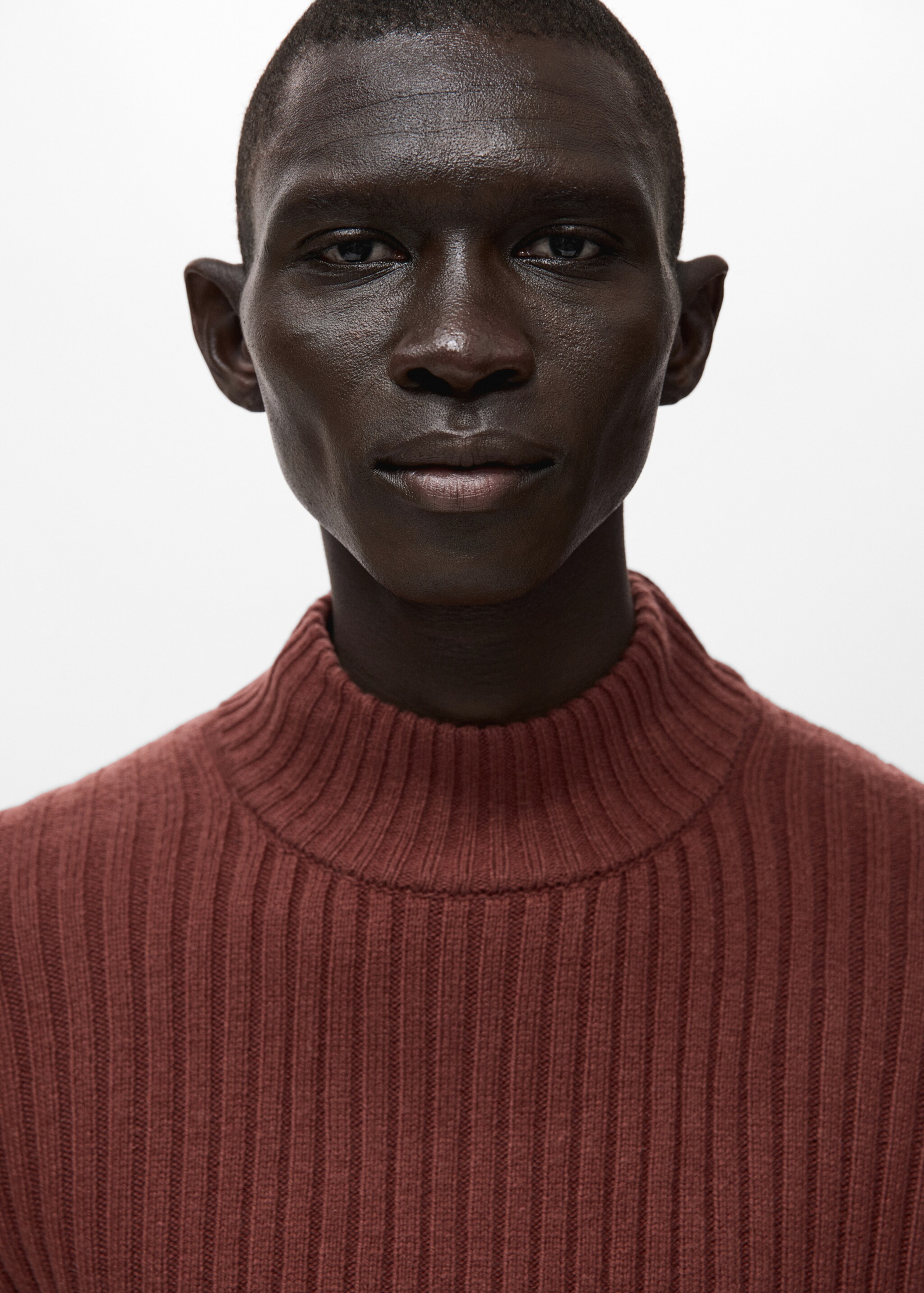 Wool-blend rib-knit sweater - Details of the article 1, Cherry. Ref: 27021257-00.