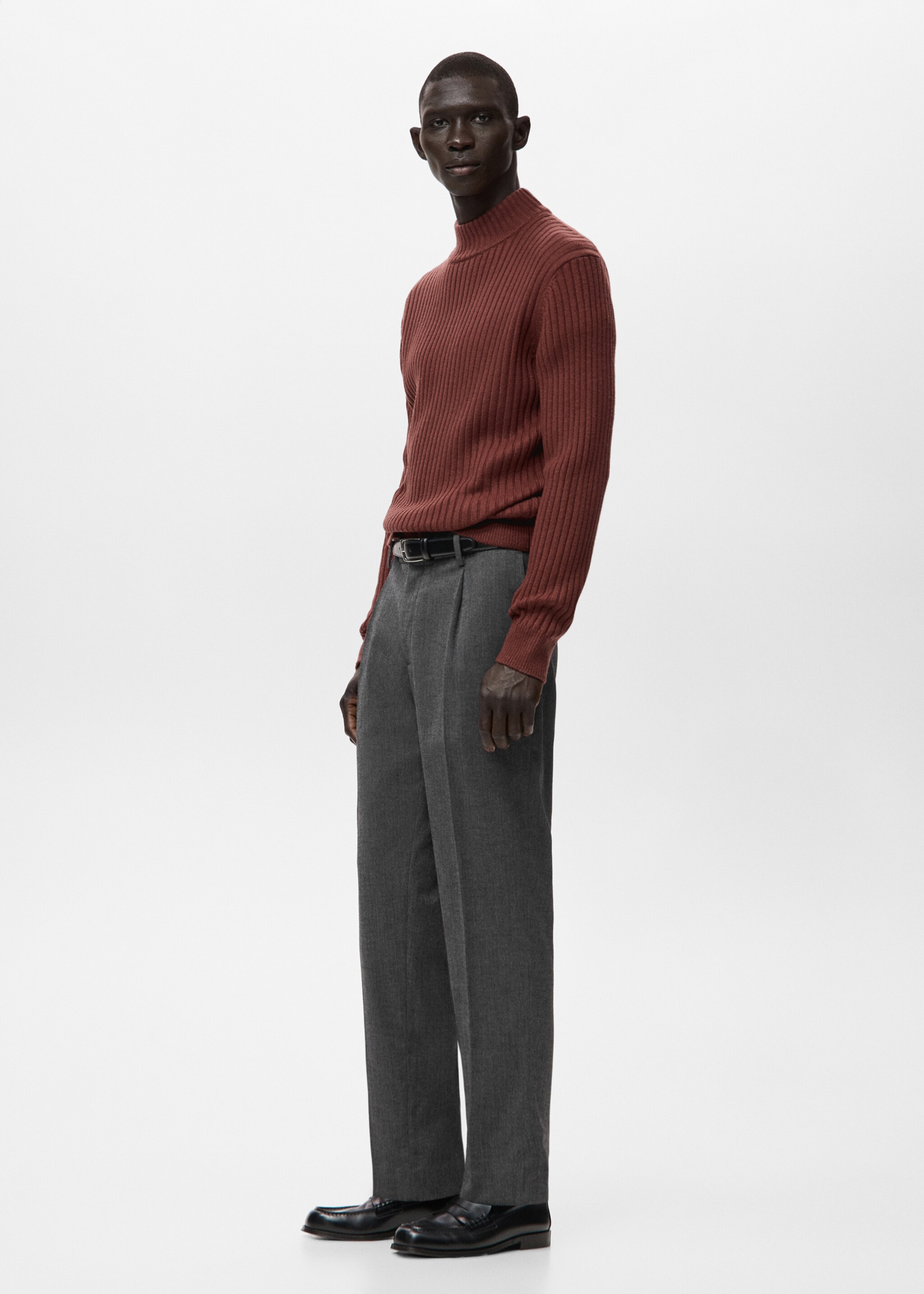 Wool-blend rib-knit sweater - Details of the article 2, Cherry. Ref: 27021257-00.
