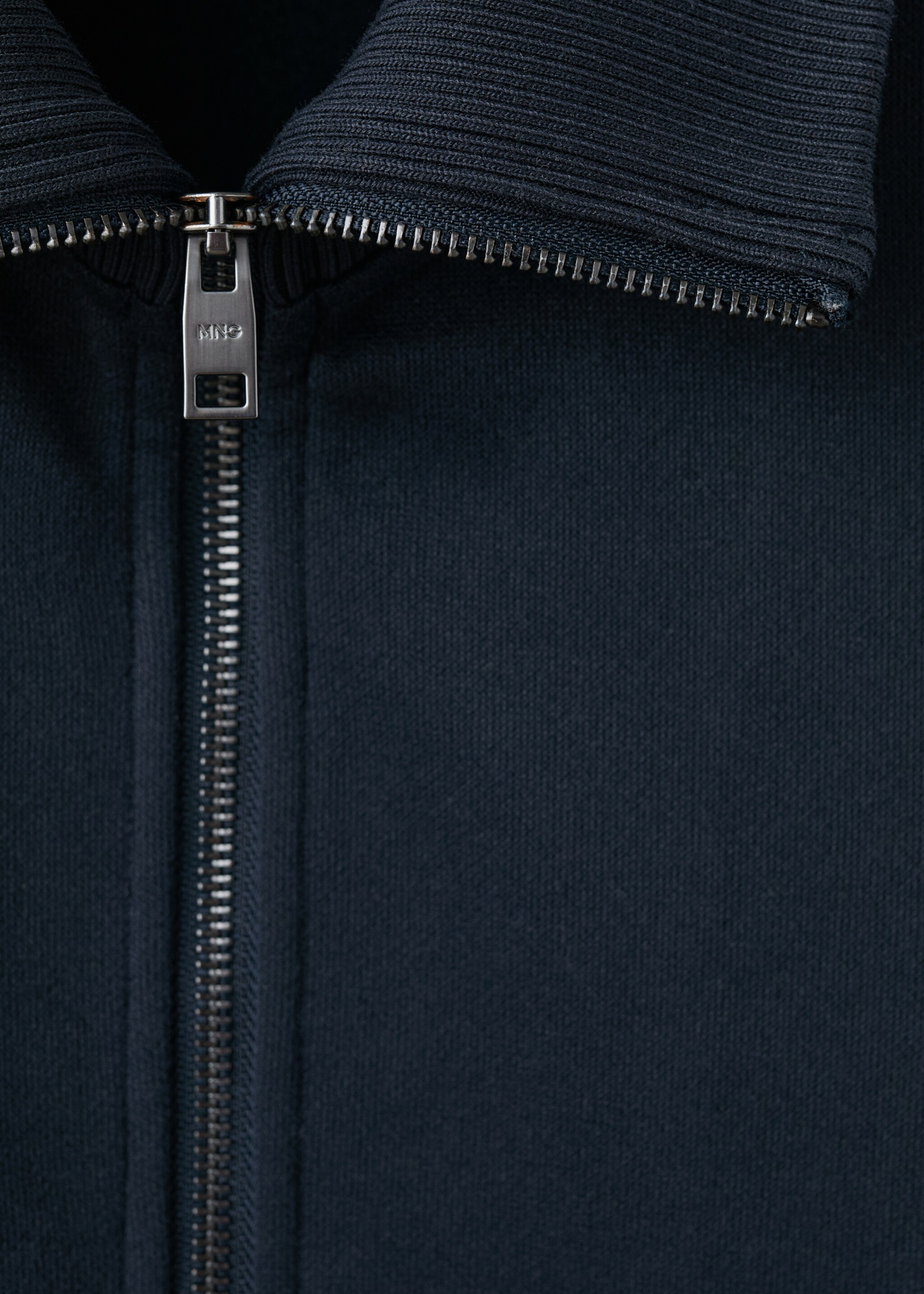 Sweatshirt pic - Details of the article 0, Navy. Ref: 27021261-00.
