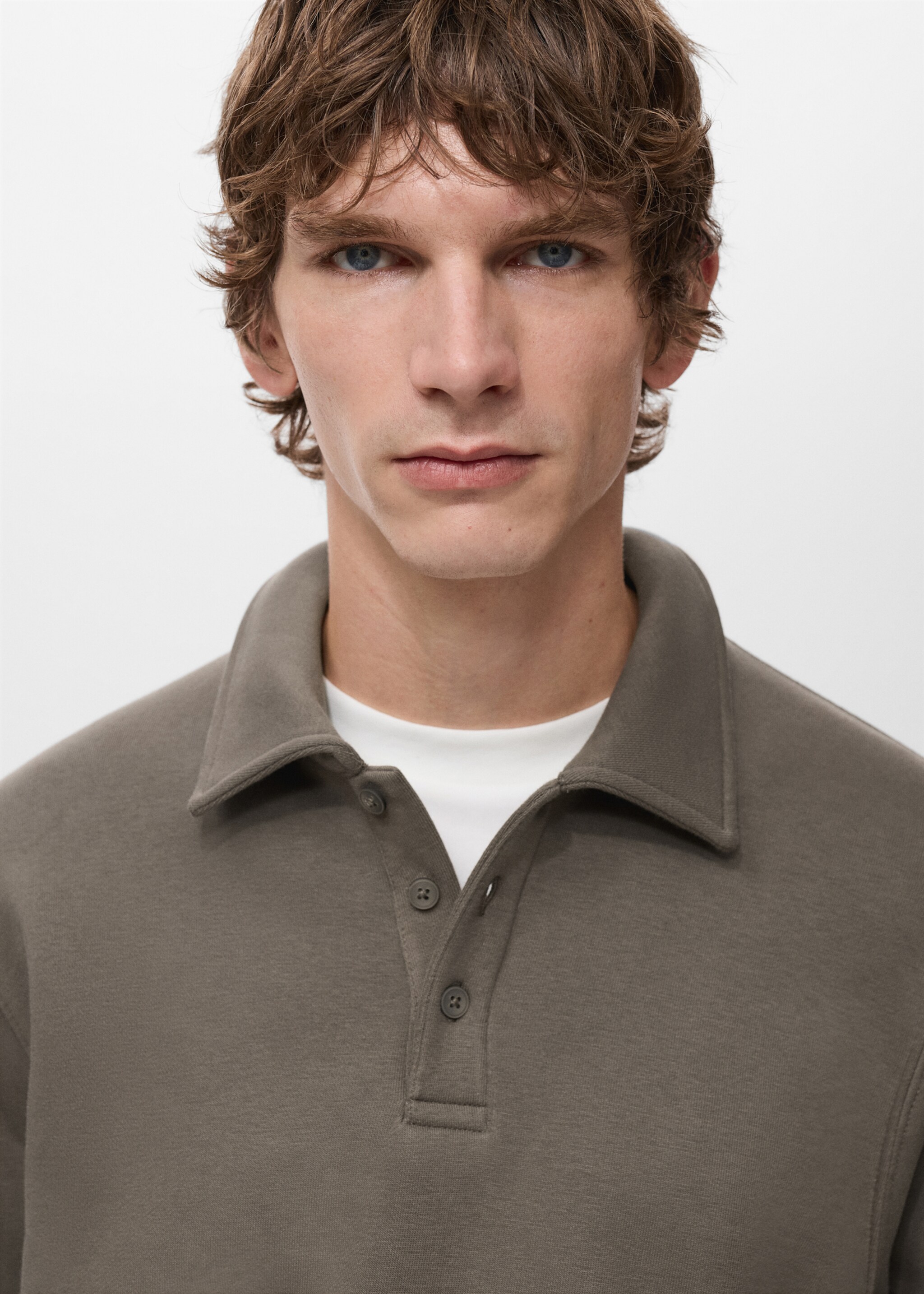 Regular-fit polo sweatshirt - Details of the article 1, Medium Brown. Ref: 27021262-00.