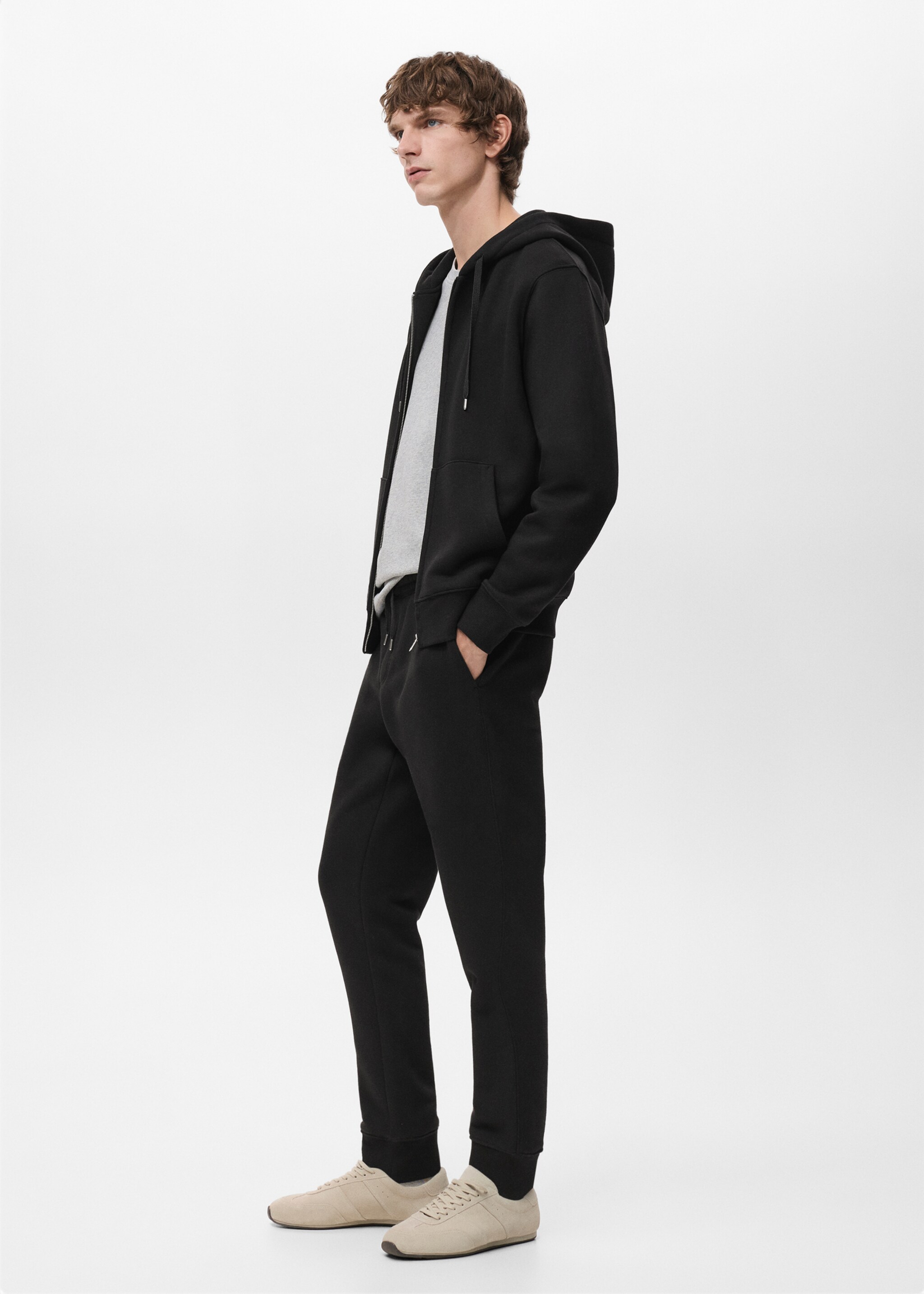 Zipped hoodie - Details of the article 2, Black. Ref: 27021264-00.