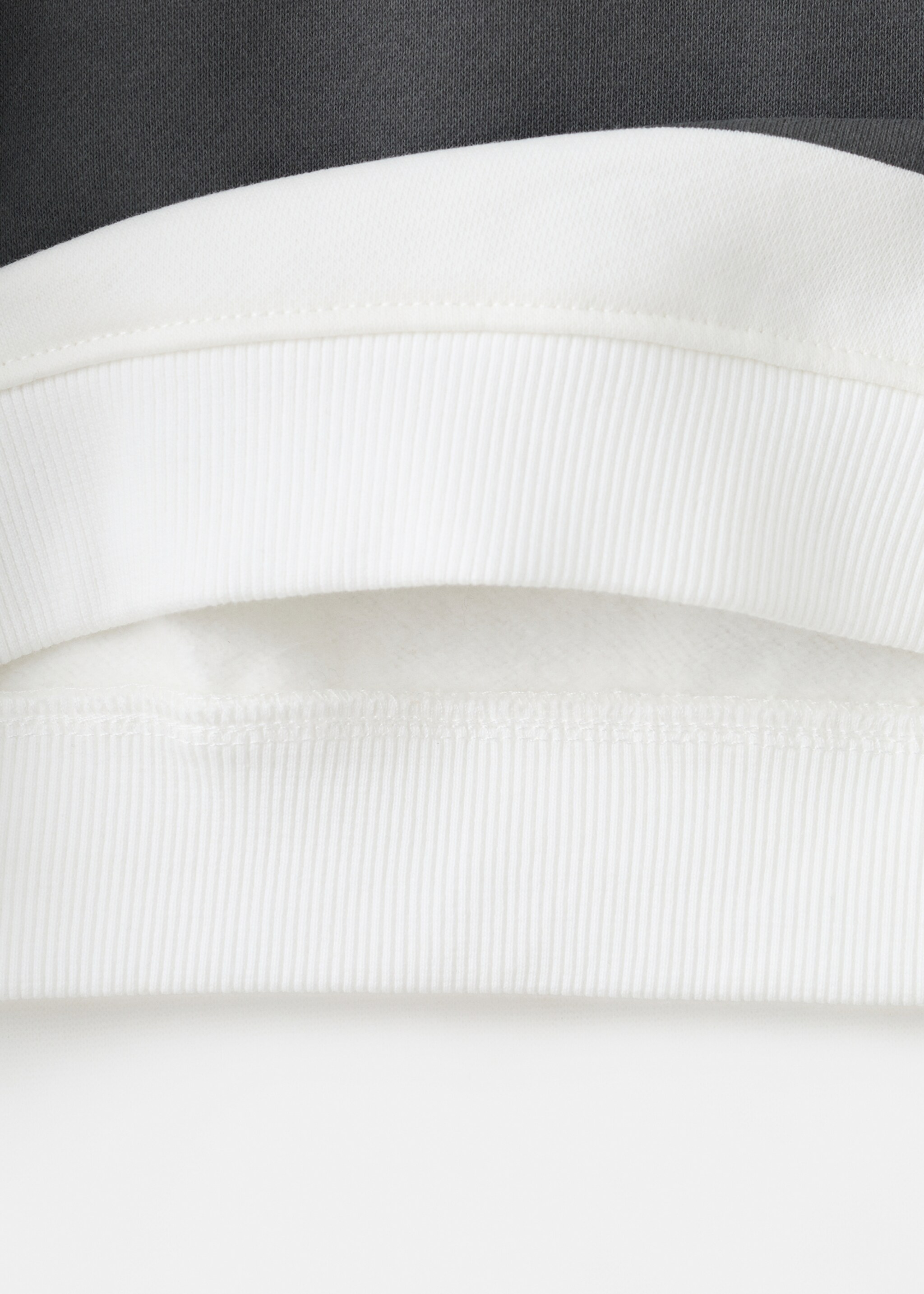 Sweat-shirt à rayures - Détail de l'article 0, Gris anthracite. Ref: 27021267-00.