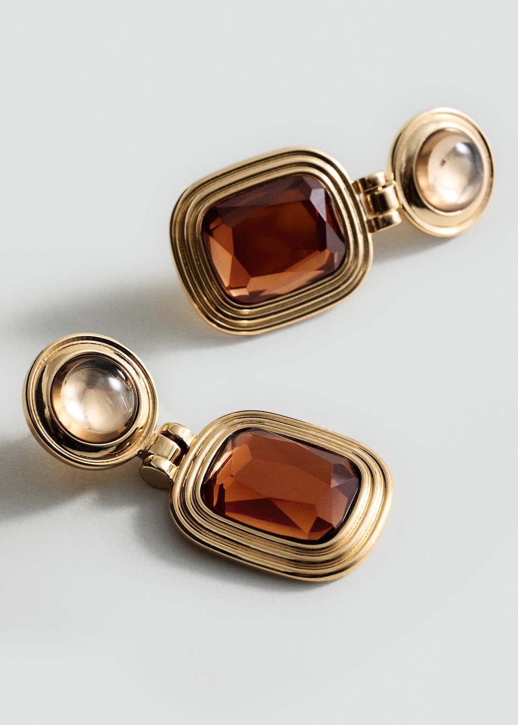 Combined resin hanging earrings