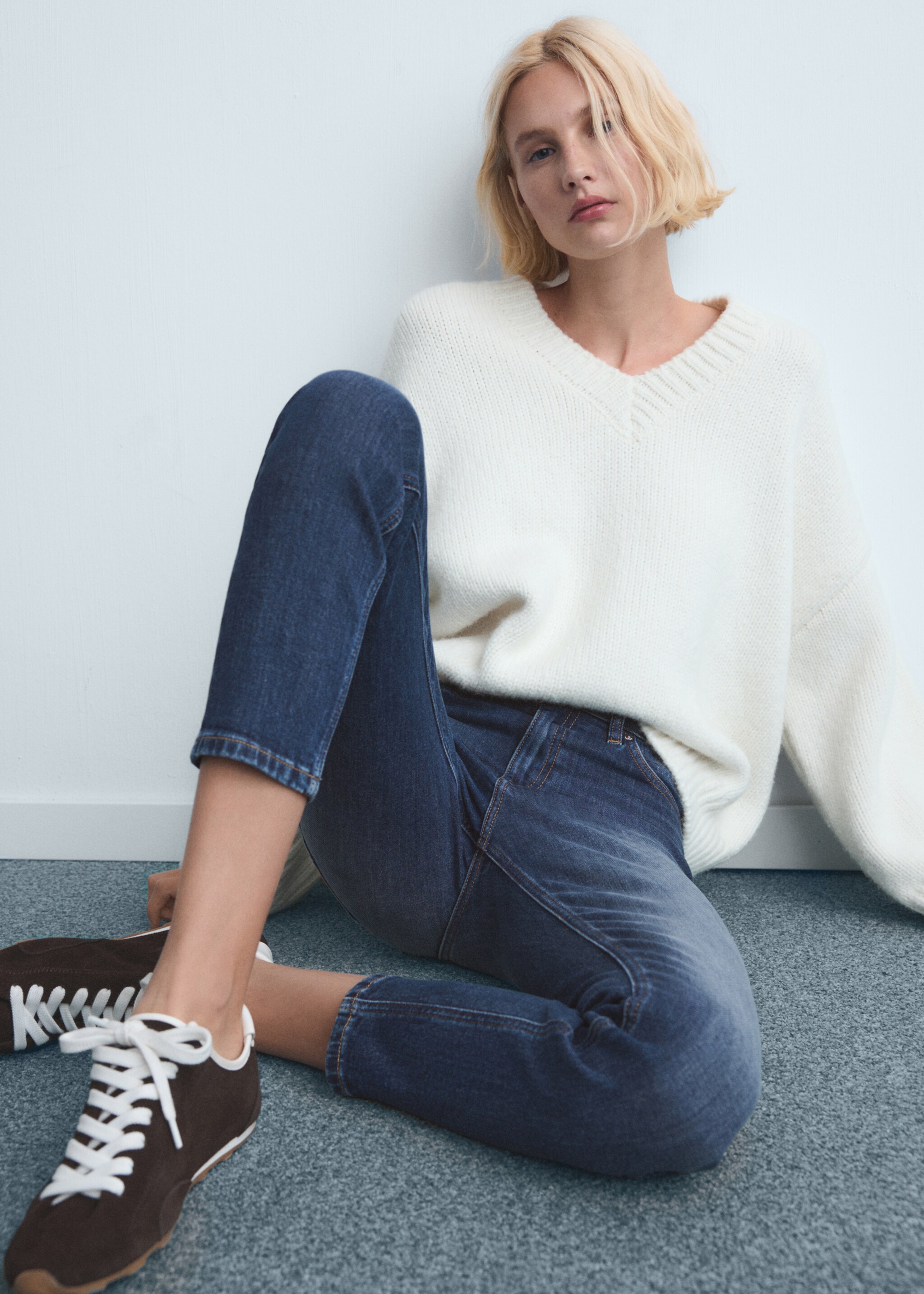 Mid-rise skinny jeans - Detail van het artikel 2, Donkerblauw. Ref: 27021288-00.