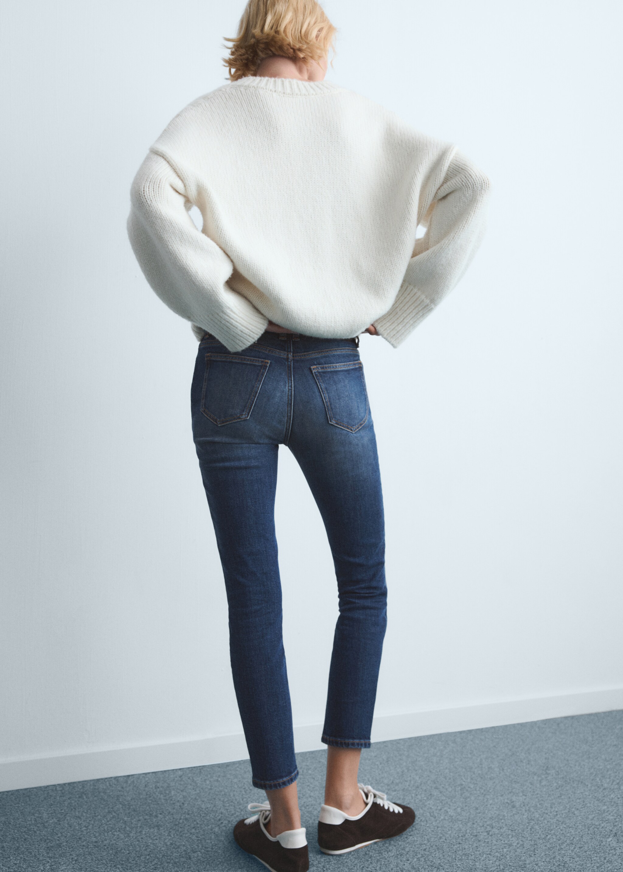 Mid-rise skinny jeans - Achterkant van het artikel, Donkerblauw. Ref: 27021288-00.