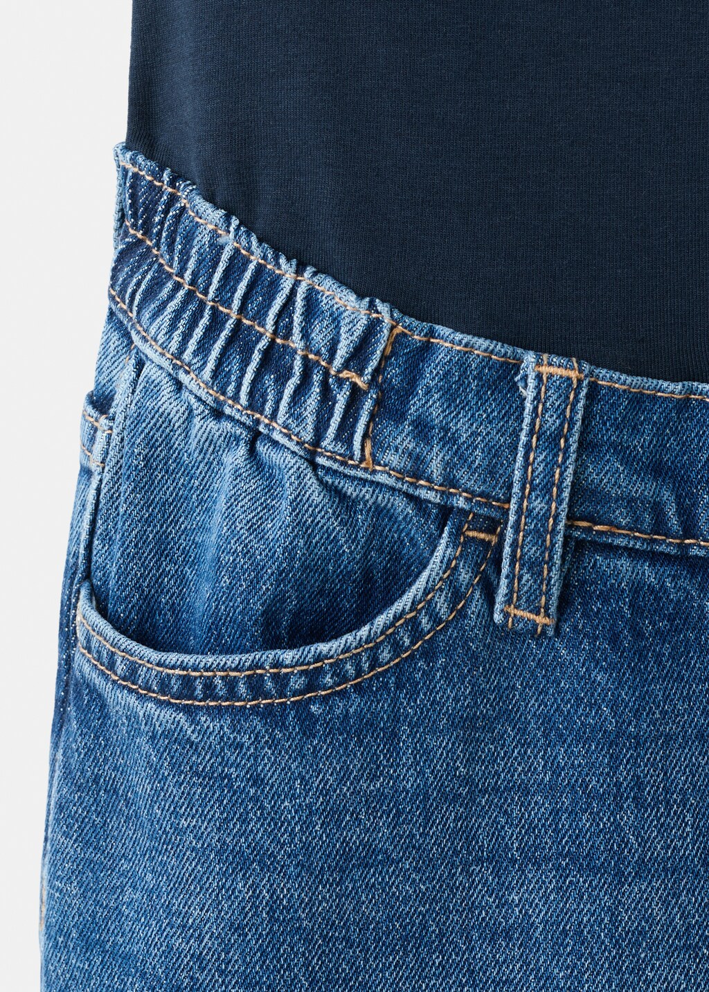 Wide leg maternity jeans - image 4