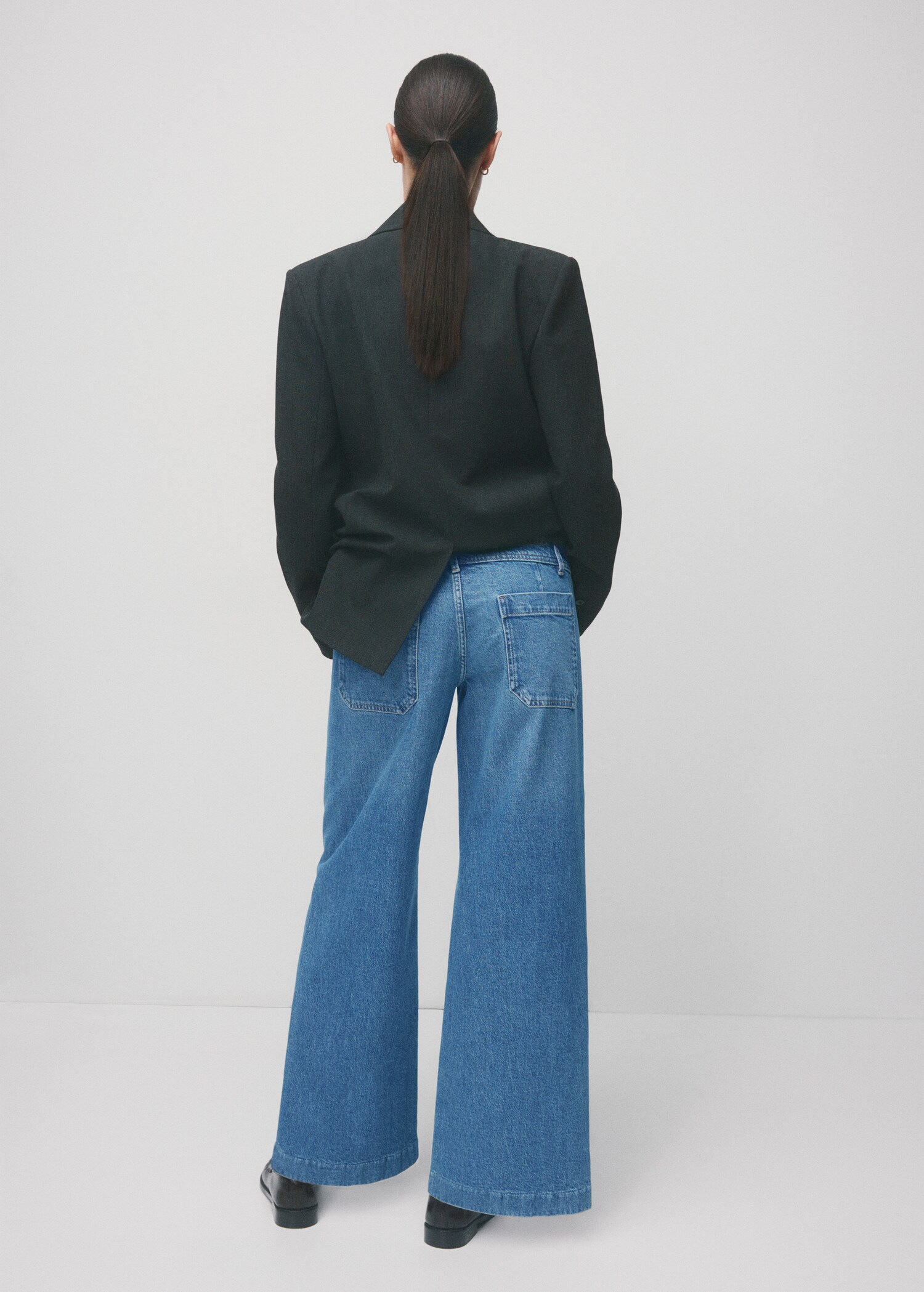 Wide-leg maternity jeans - Reverse of the article