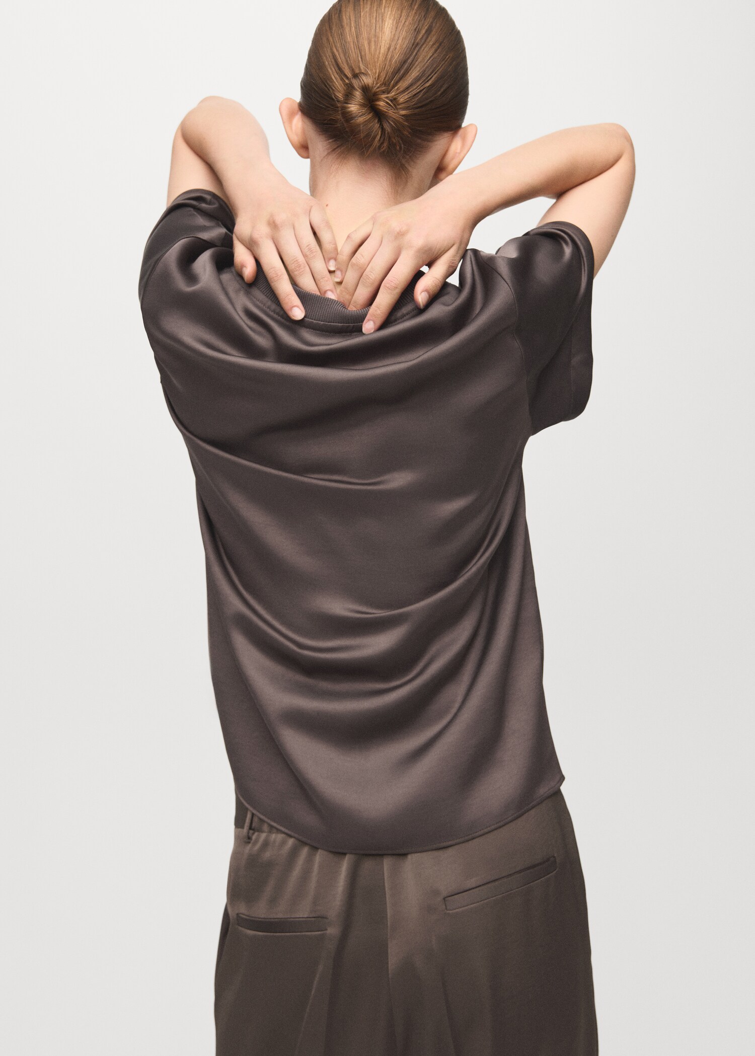 Blouse crop satinée - Verso de l’article