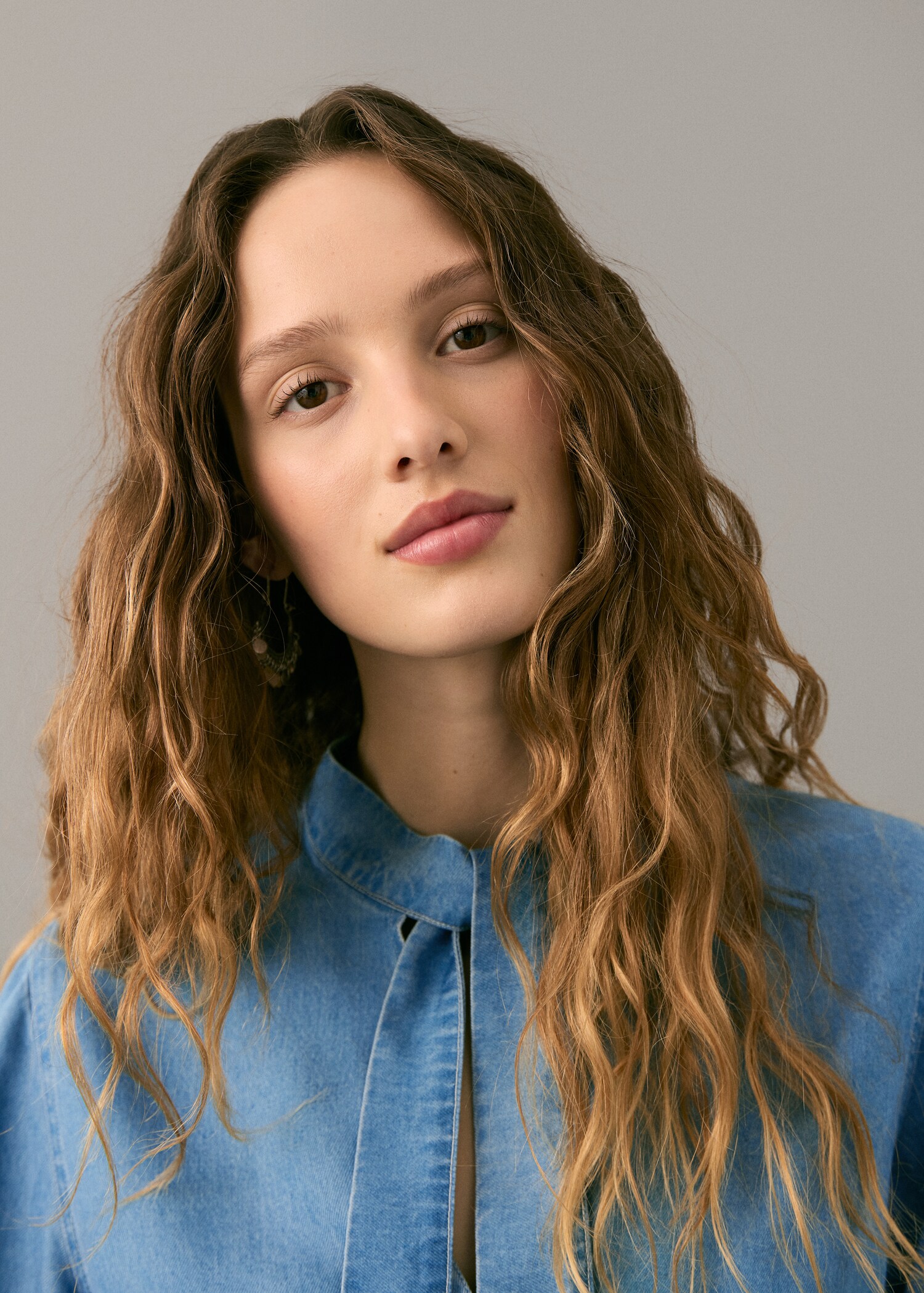 Lyocell blouse with bow - Details of the article 1