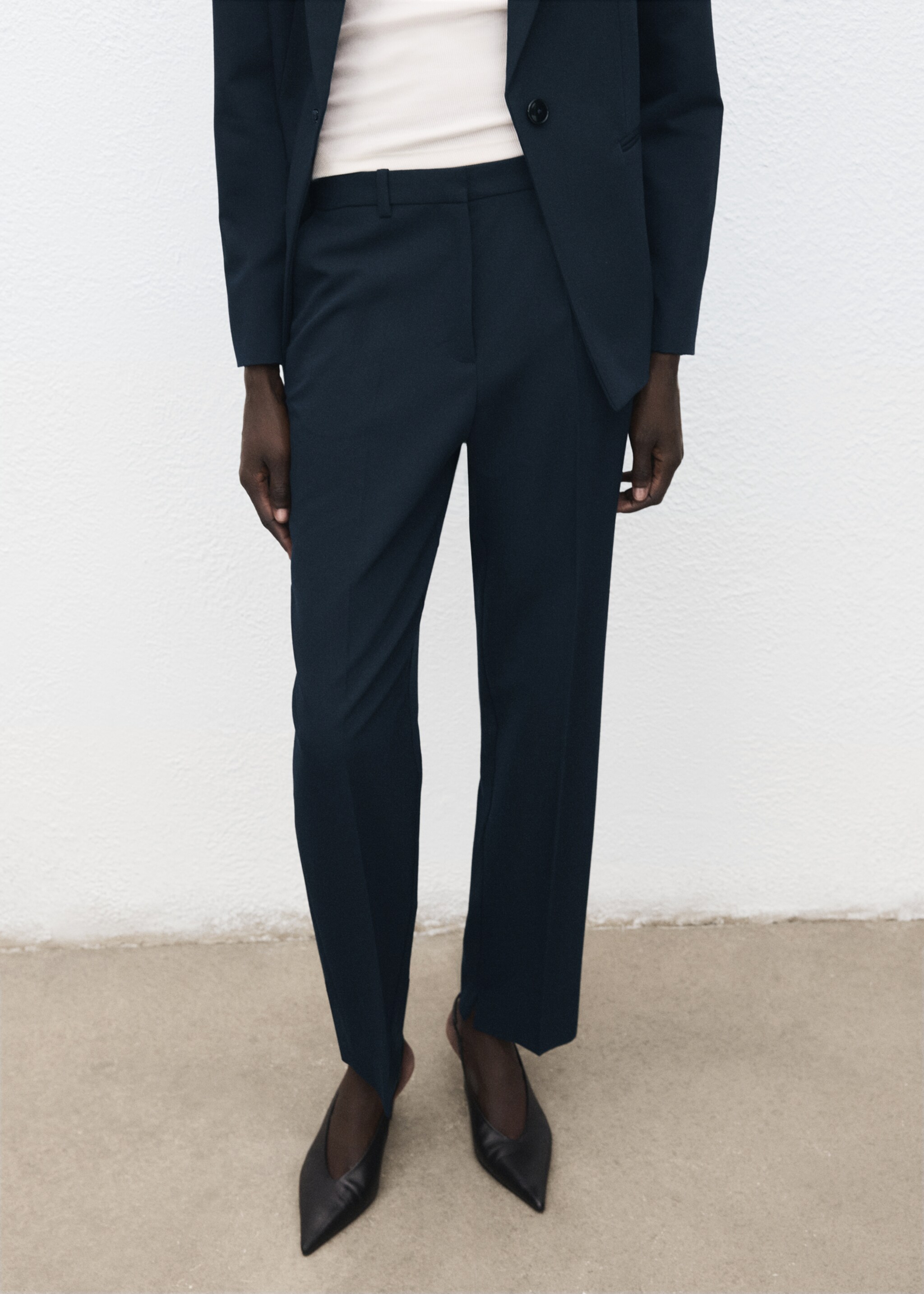 Straight suit trousers - Medium plane, Dark Navy. Ref: 27021297-00.