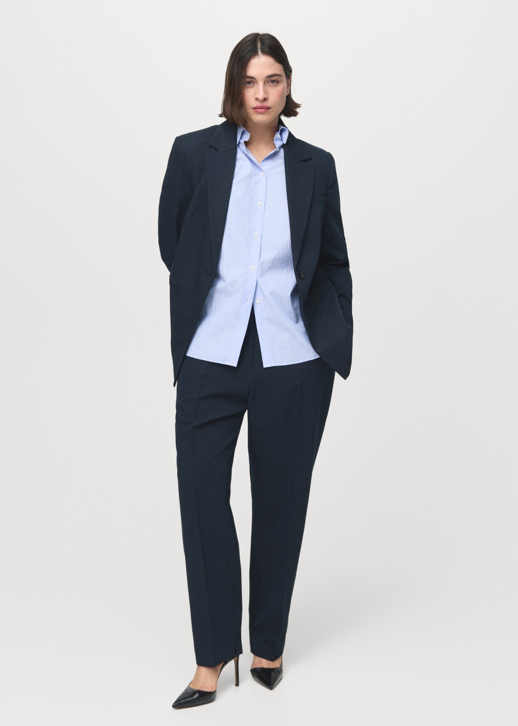 Straight suit trousers - Details of the article 3, Dark Navy. Ref: 27021297-00.