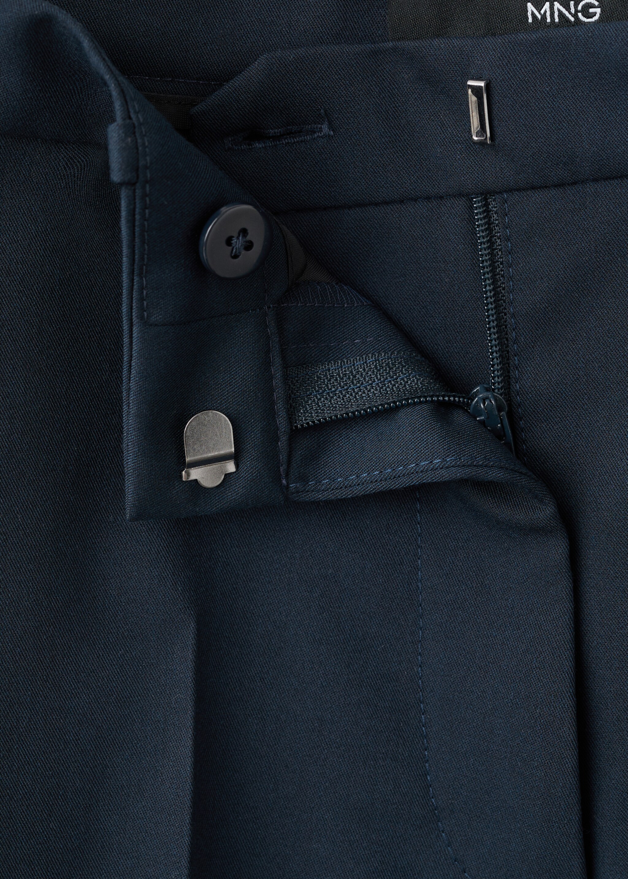 Straight suit trousers - Details of the article 8, Dark Navy. Ref: 27021297-00.