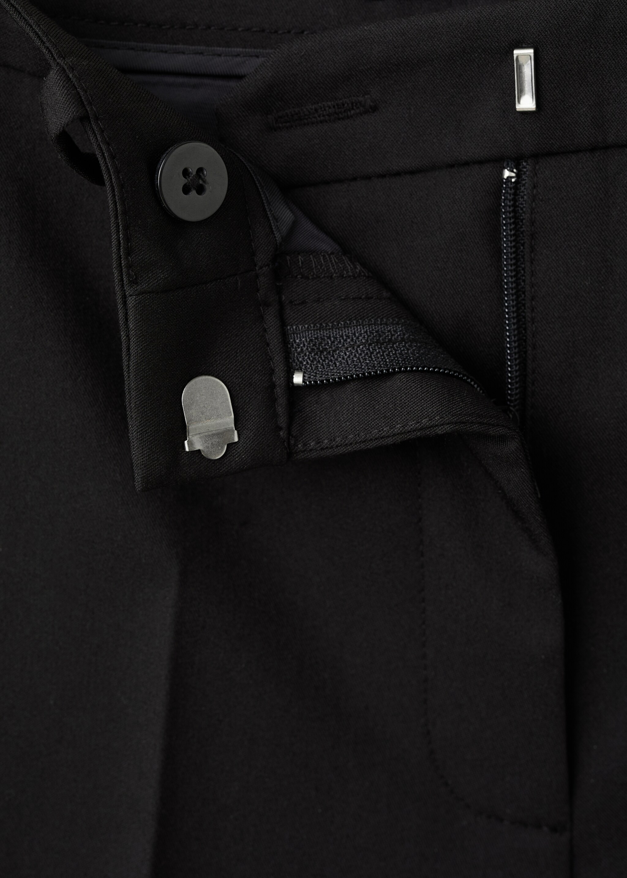 Straight suit trousers - Details of the article 8, Black. Ref: 27021297-00.