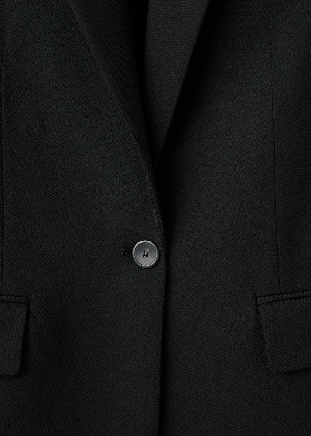 Straight suit jacket with lapel pockets