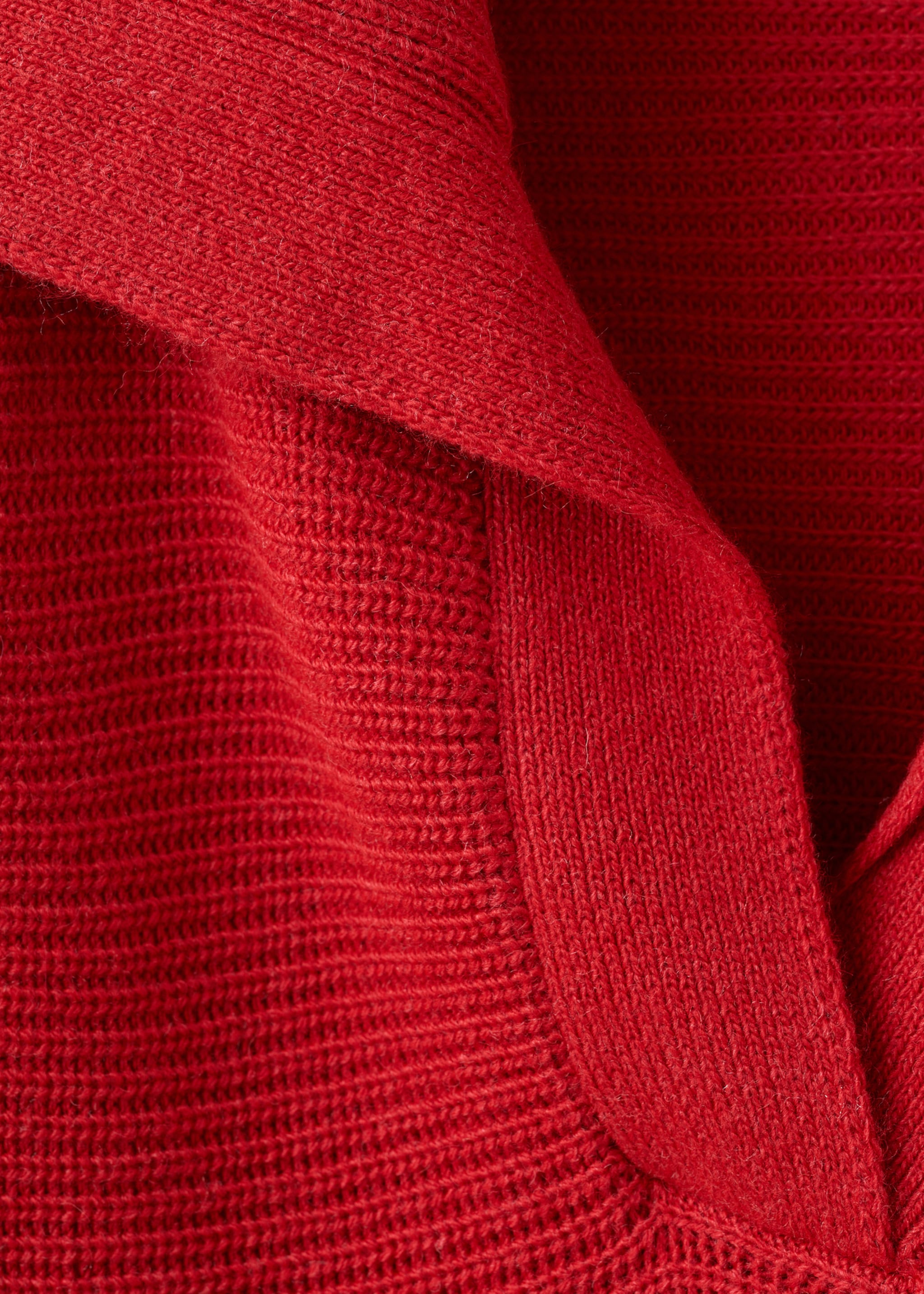Polo-neck ribbed sweater - Details of the article 8, Red. Ref: 27021309-00.