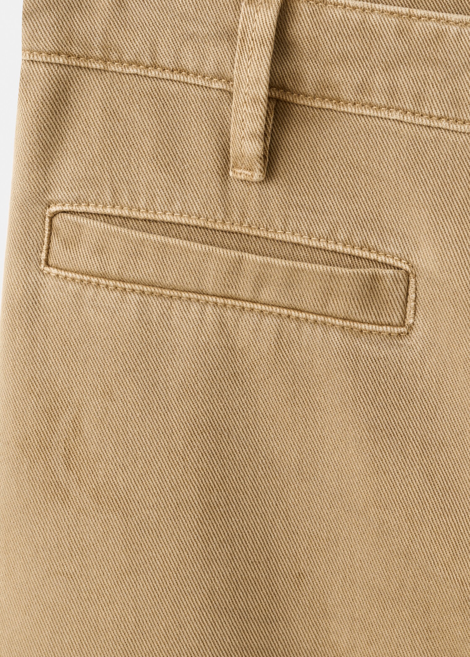 Balloon jeans with welt pockets - Details of the article 0