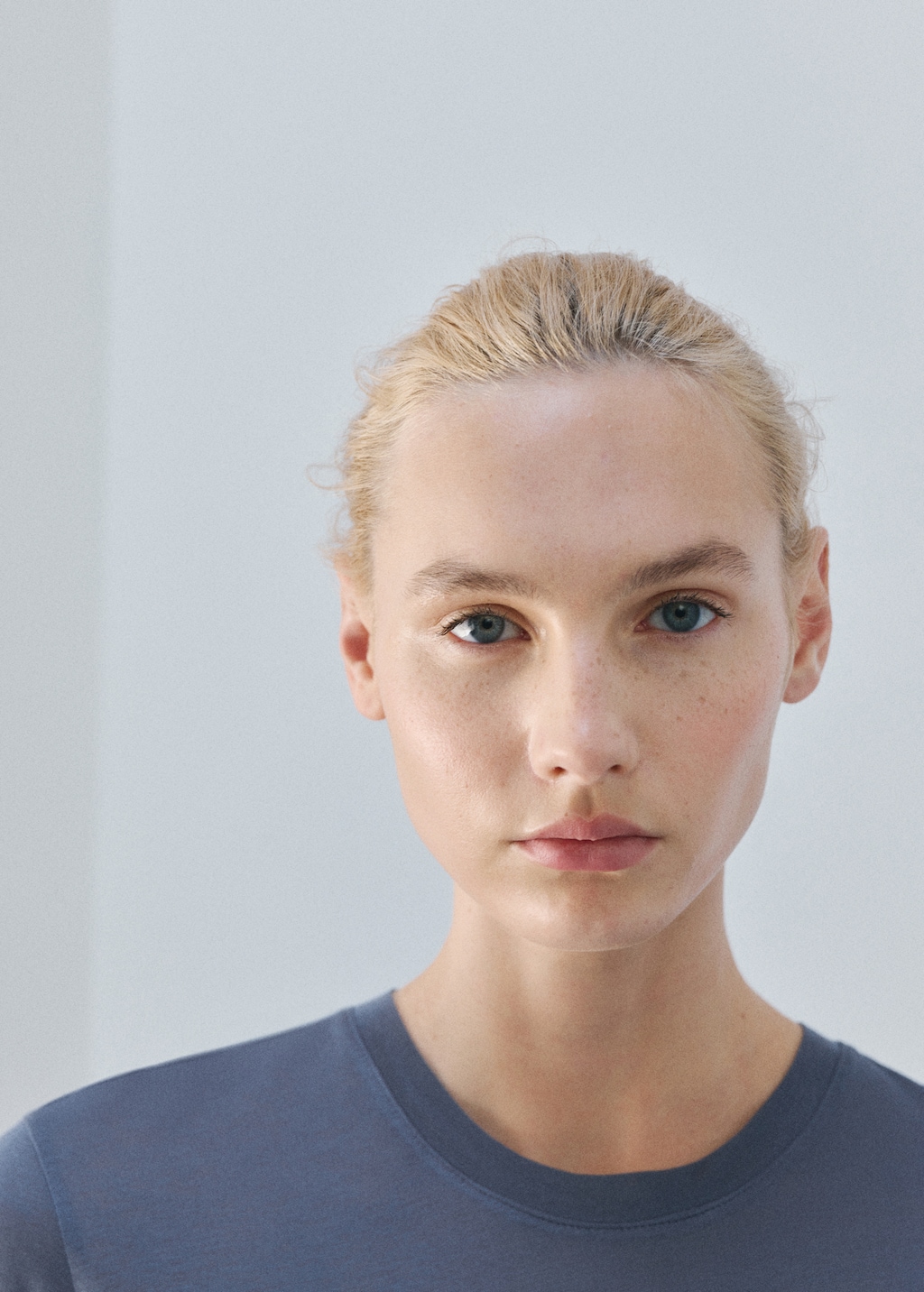 Short-sleeved micro-modal pajama top