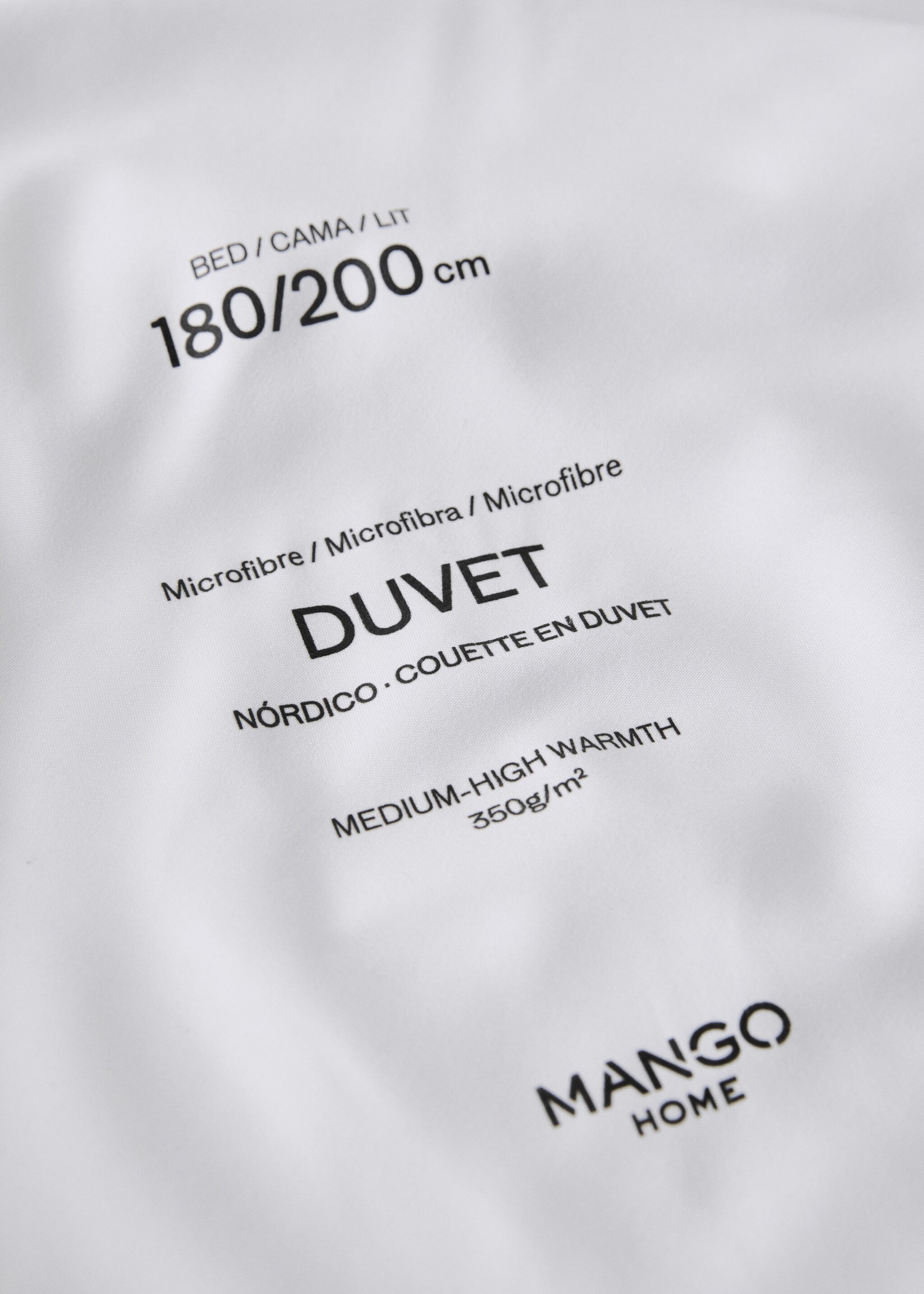 350gr/m2 microfibre duvet filling for 135/140cm bed - Details of the article 4, White. Ref: 27021323-00.