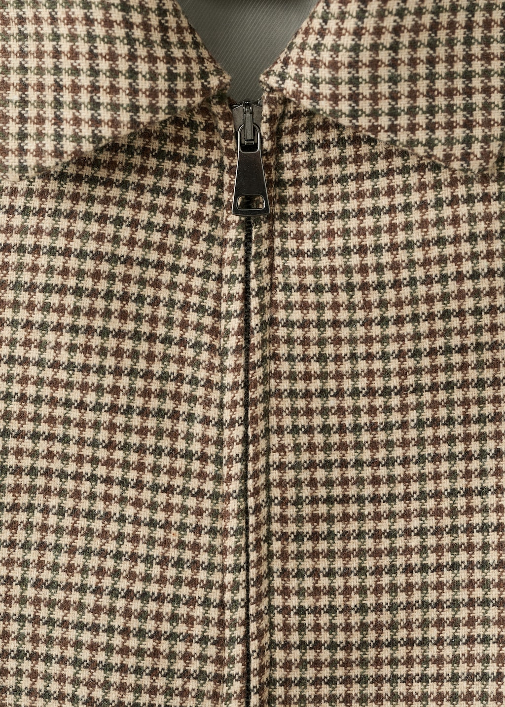 Houndstooth jacket with lapels