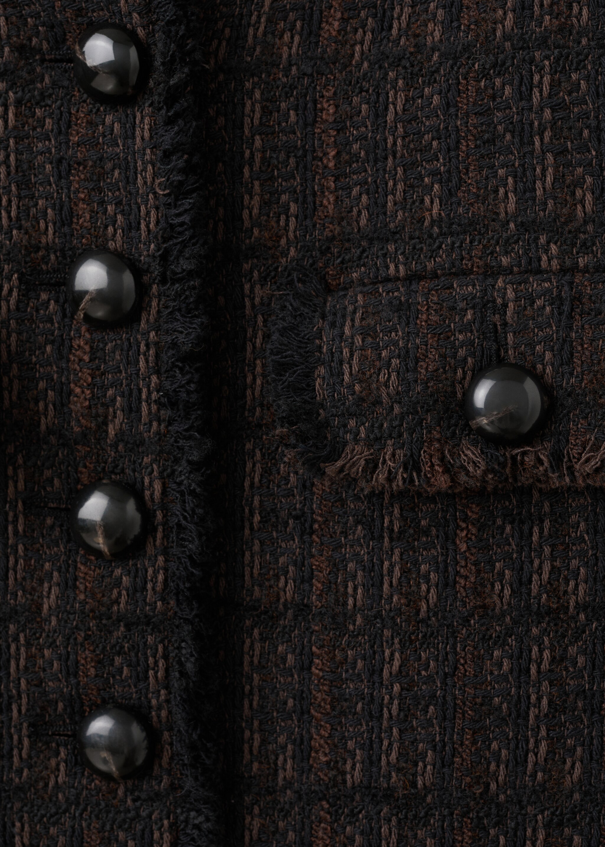 Pocket tweed jacket - Details of the article 8, Chocolate. Ref: 27021325-00.