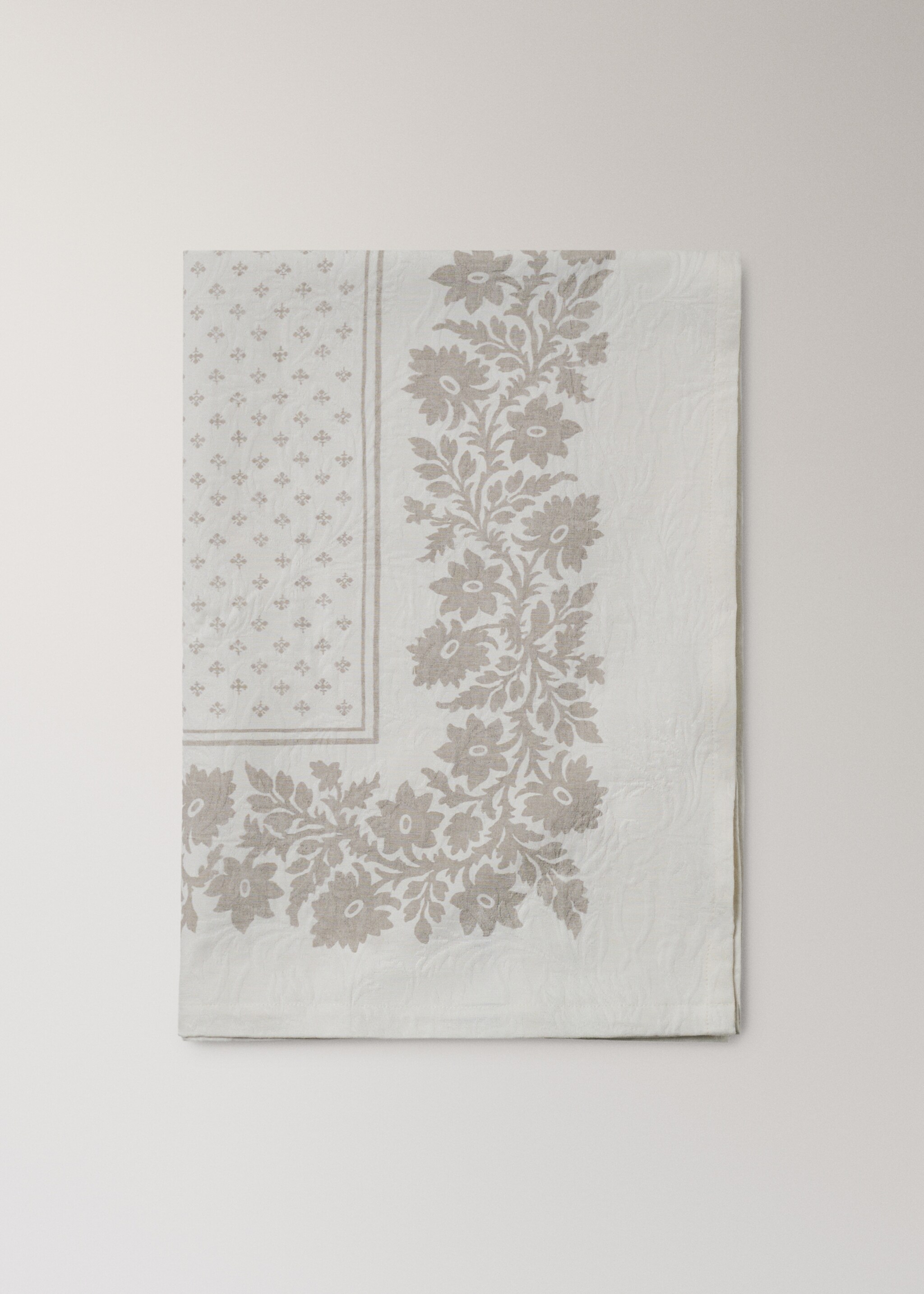 Nappe hav - Article sans modèle, Blanc. Ref: 27021333-00.