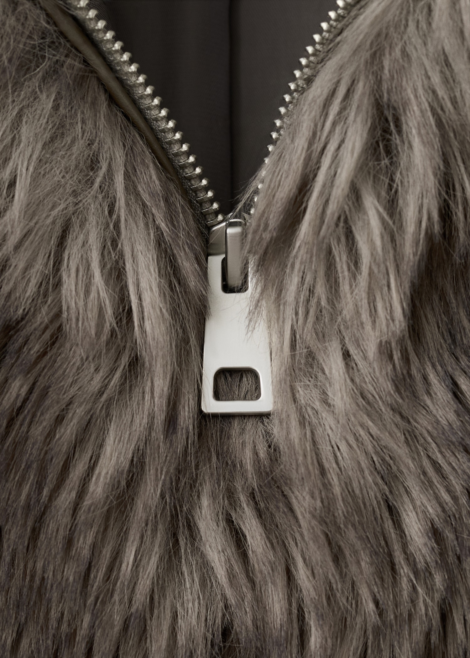 Faux fur effect jacket with lapels - Details of the article 8