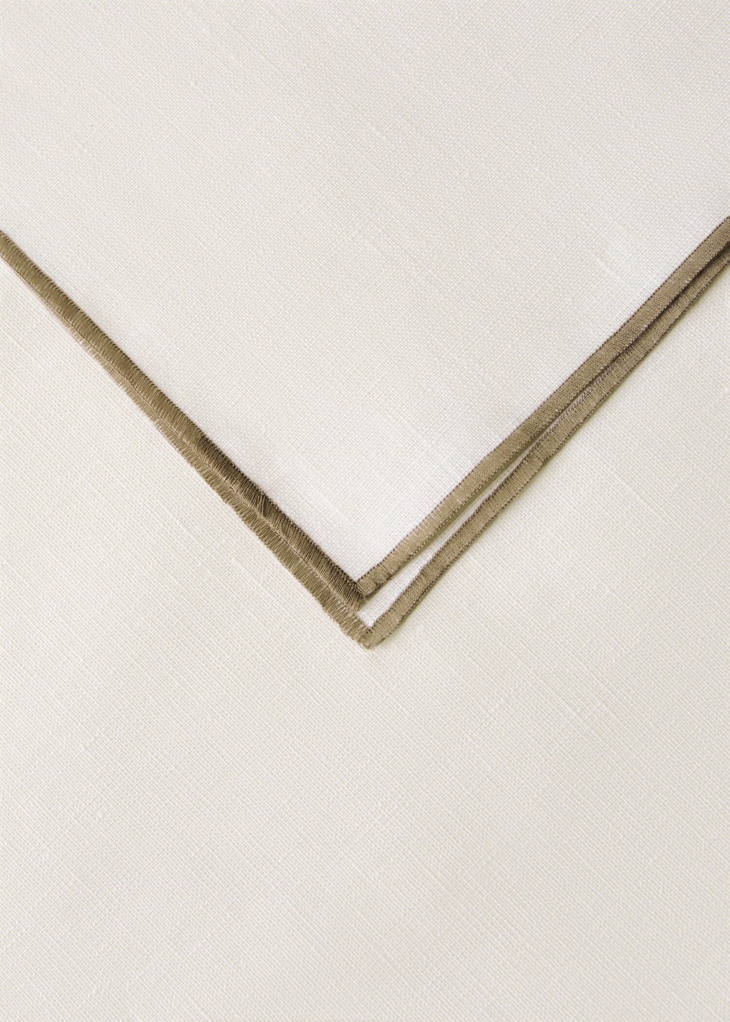 Скатертина з тефлоновим покриттям з 100% льону з контрастним оверлоком на 8-10 осіб - Детальніше про товар 1