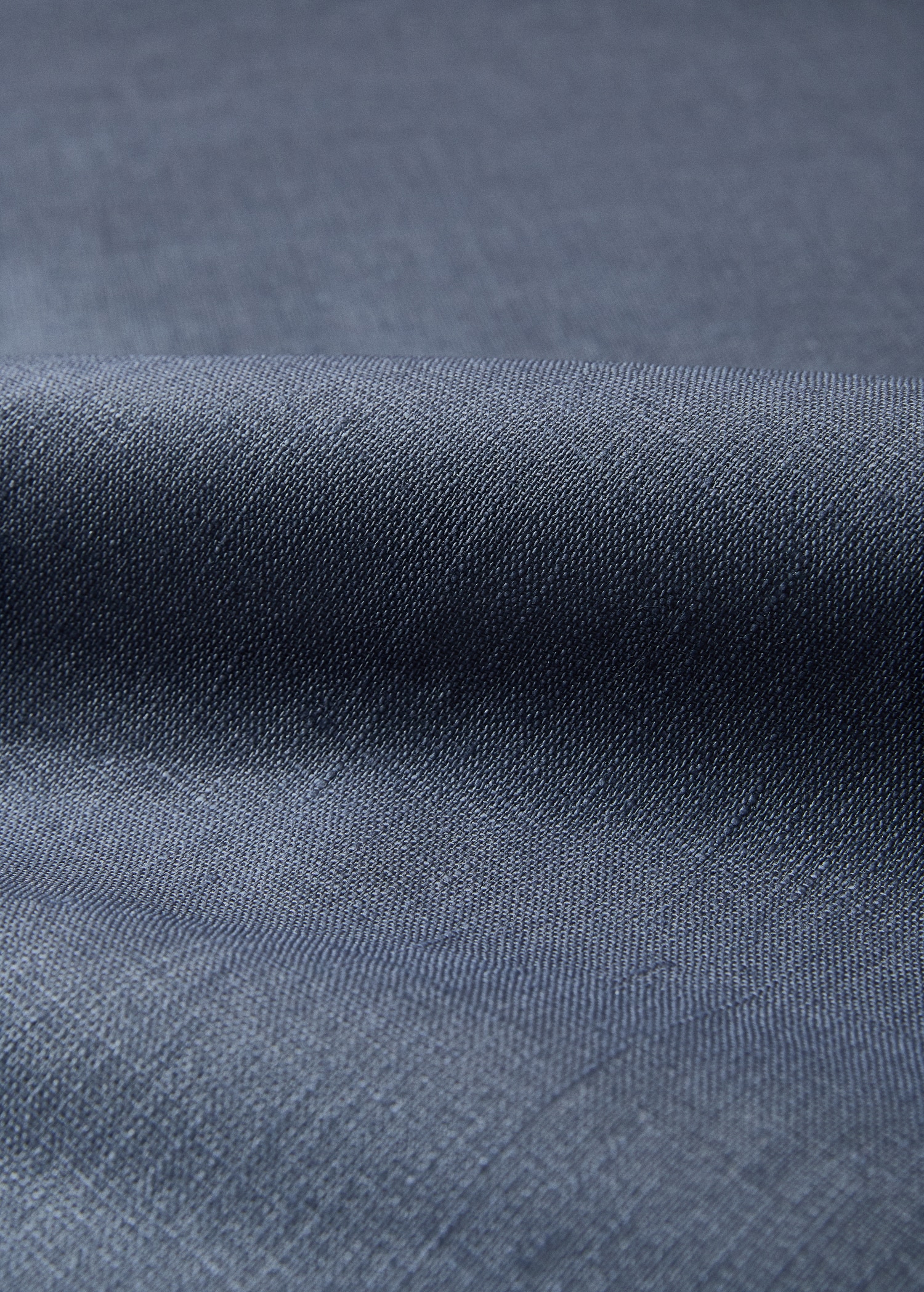 Скатертина з тефлоновим покриттям з 100% льону з контрастним оверлоком на 8-10 осіб - Детальніше про товар 2