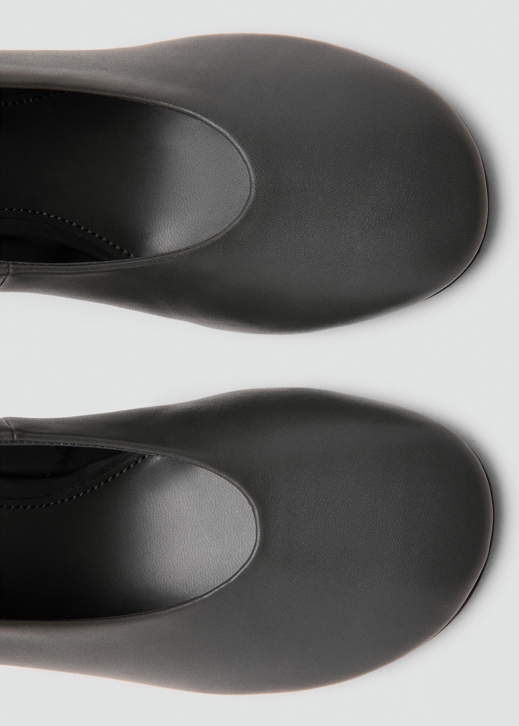 Mango Round-toe leather high-heeled shoes