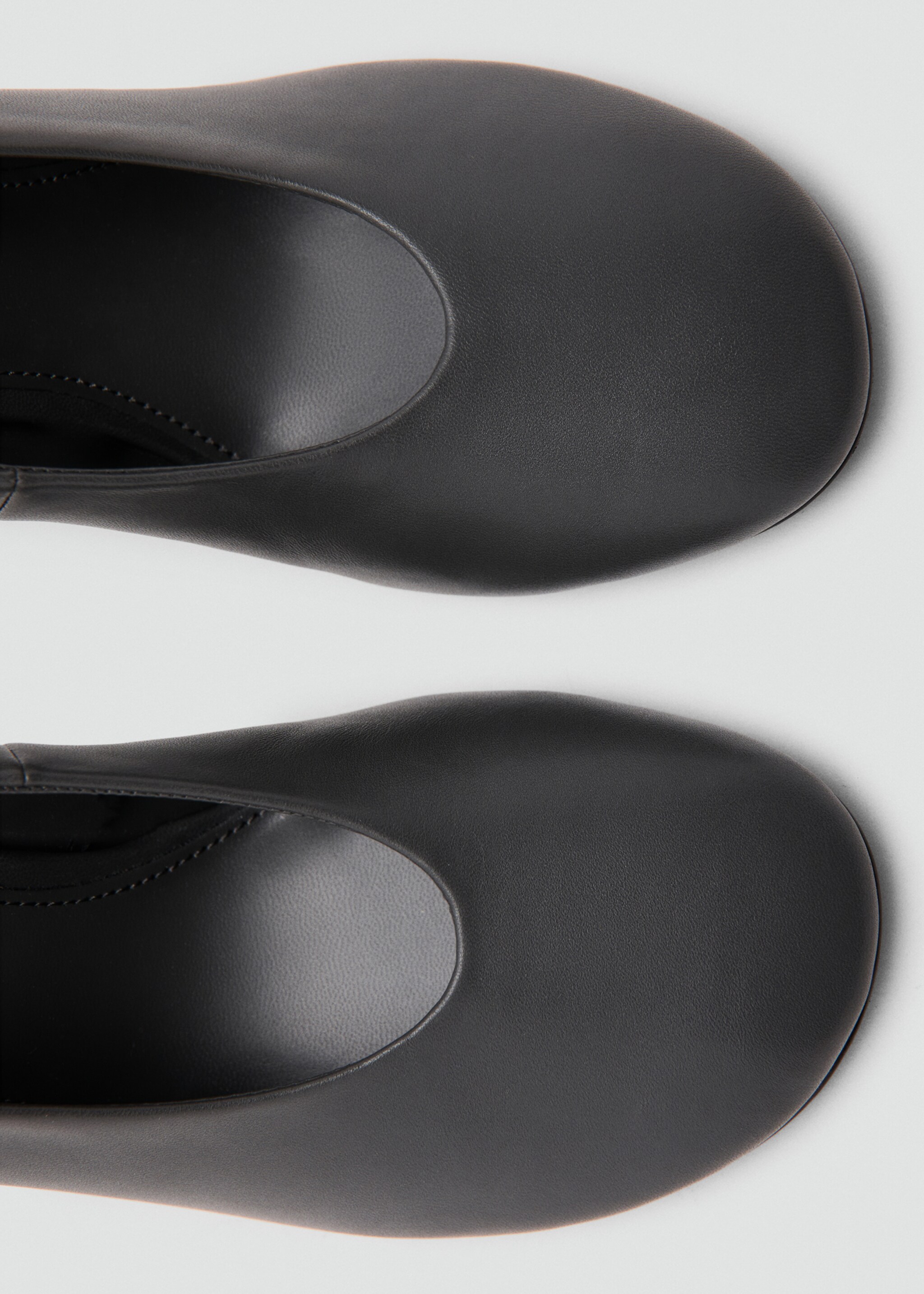 Round-toe leather high-heeled shoes - Details of the article 2, Grey. Ref: 27021347-00.