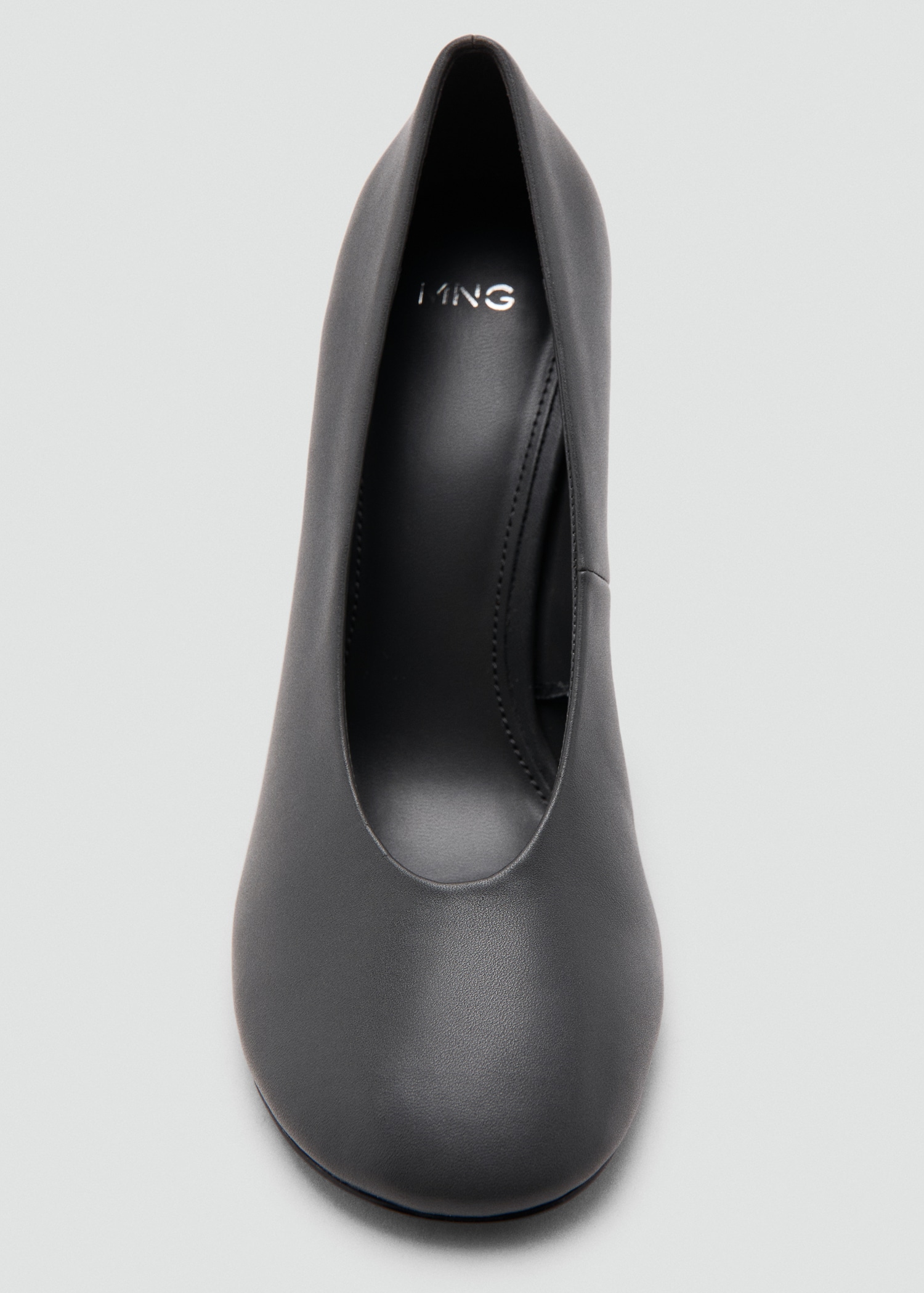 Round-toe leather high-heeled shoes - Details of the article 3