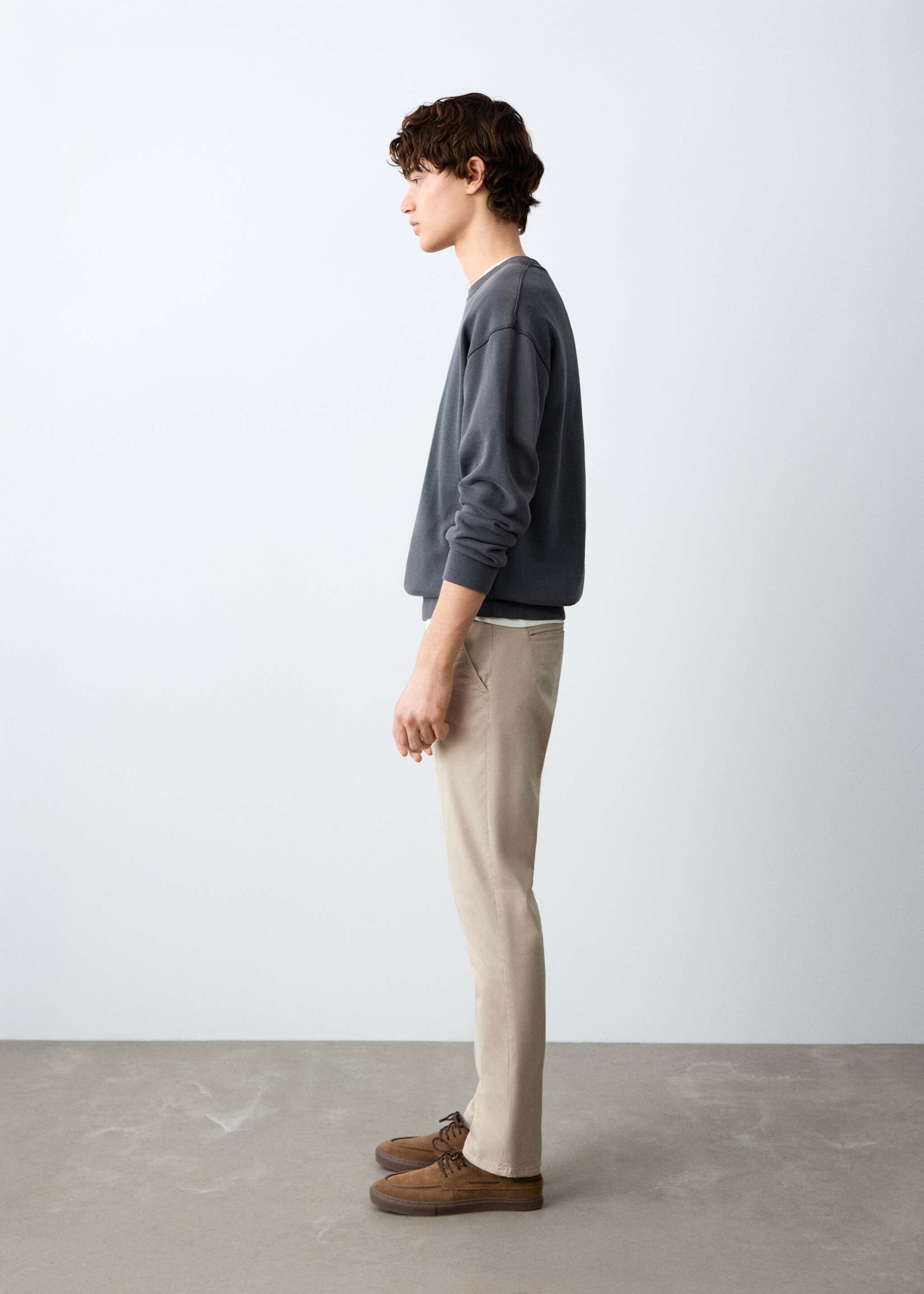 Pantalon chino - Plan moyen, Gris glacé. Ref: 27021514-00.