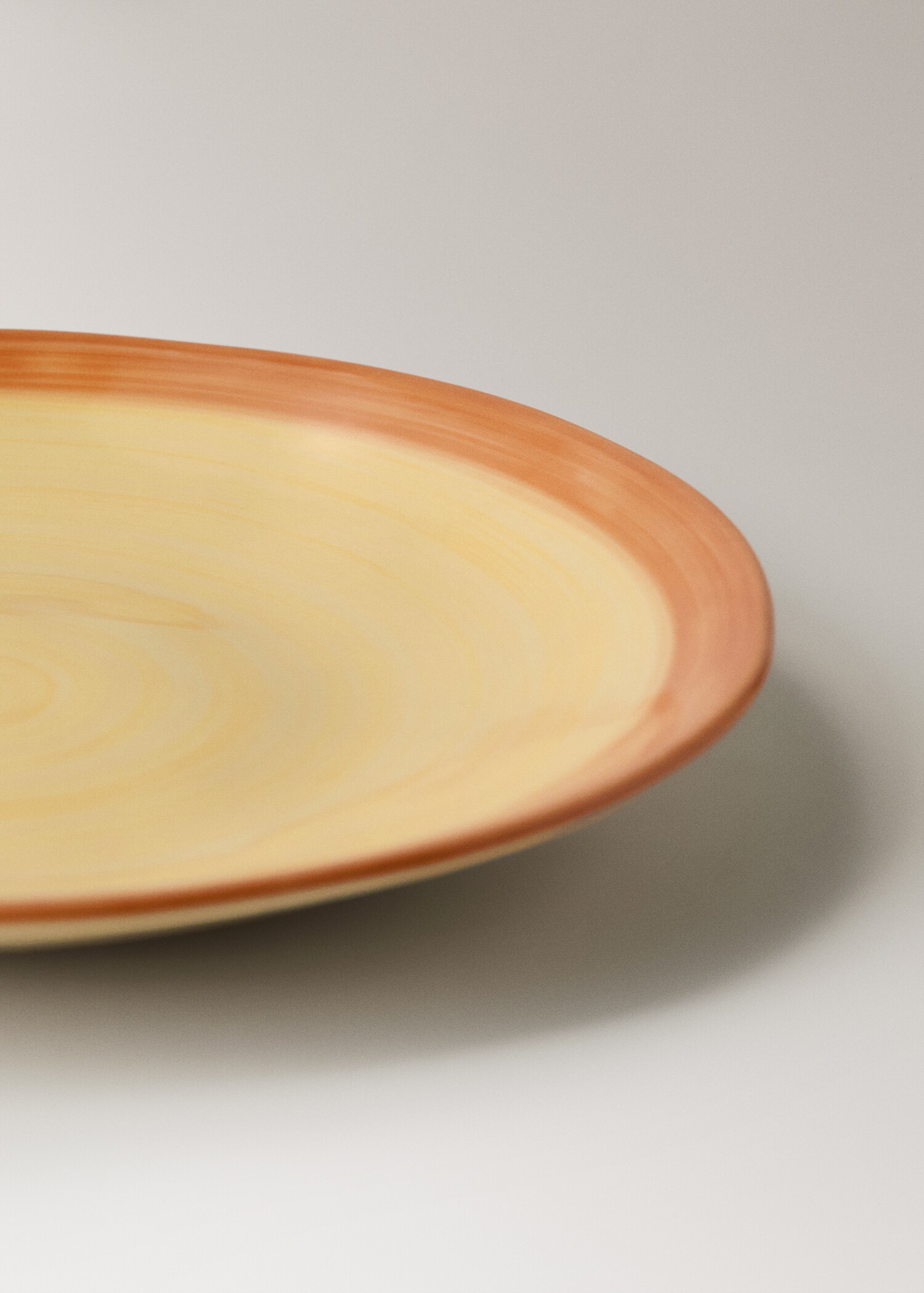 Bicolour stoneware dessert plate - Details of the article 2