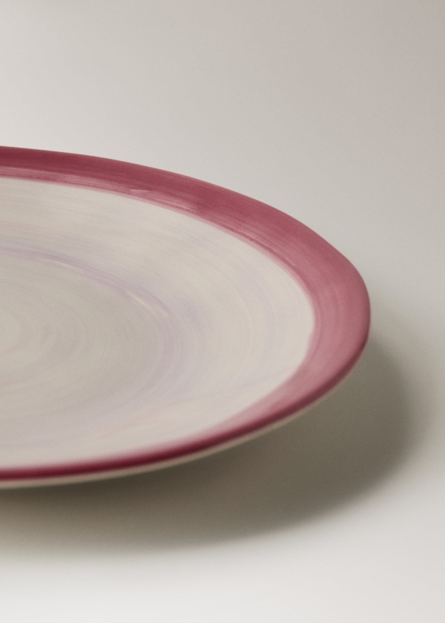 Two-tone stoneware dessert plate - Details of the article 2