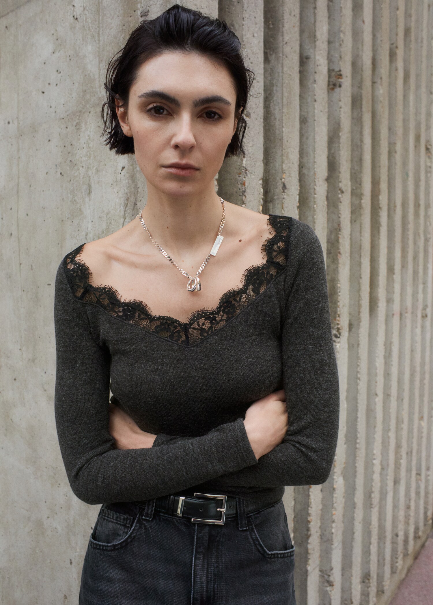 Lace-trimmed scoop-neck top - Medium plane