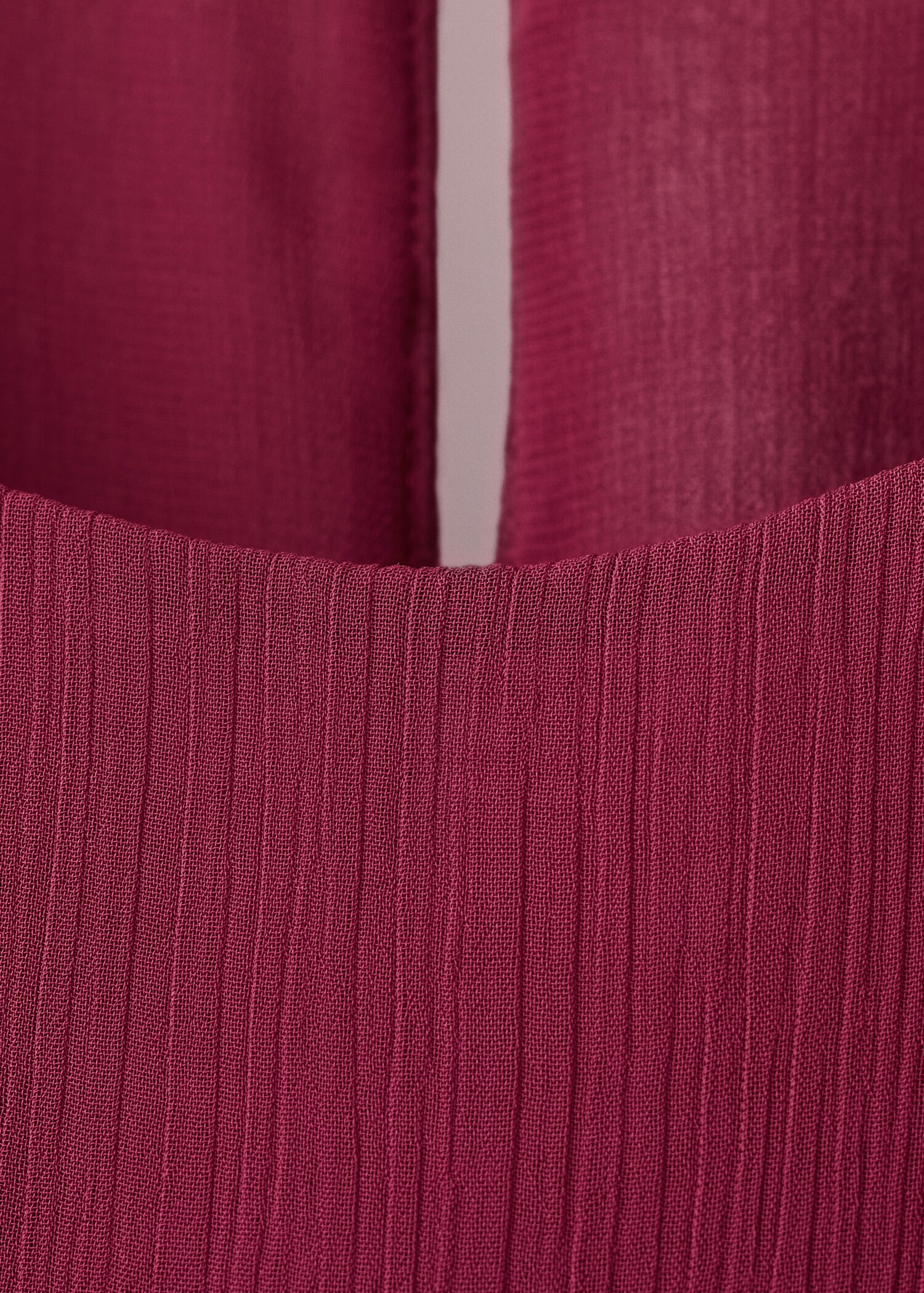 Fluid ruffled blouse - Details of the article 0