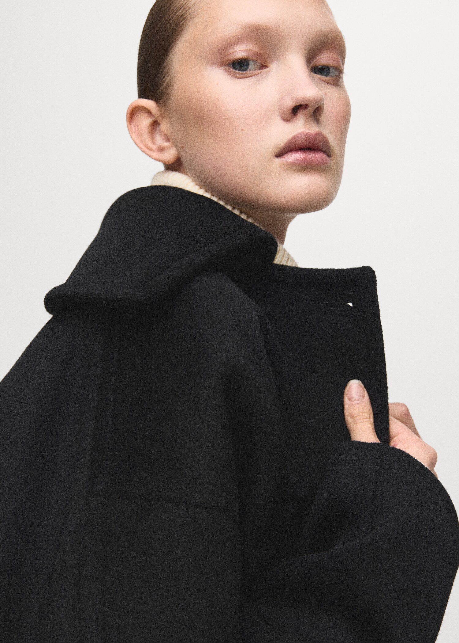 Wool jacket with a shirt collar - Details of the article 1