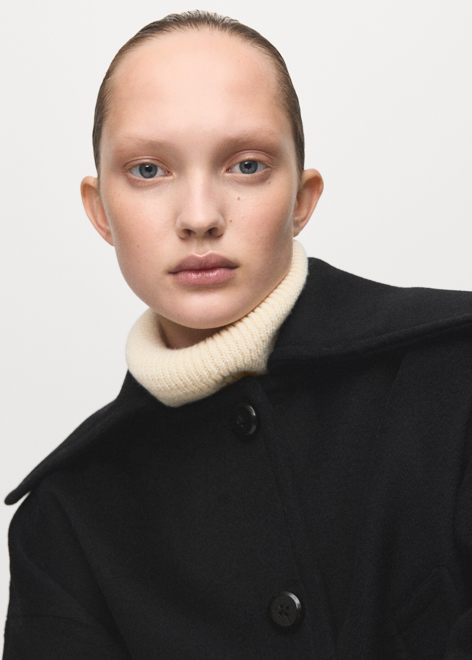 Wool jacket with a shirt collar - Details of the article 2